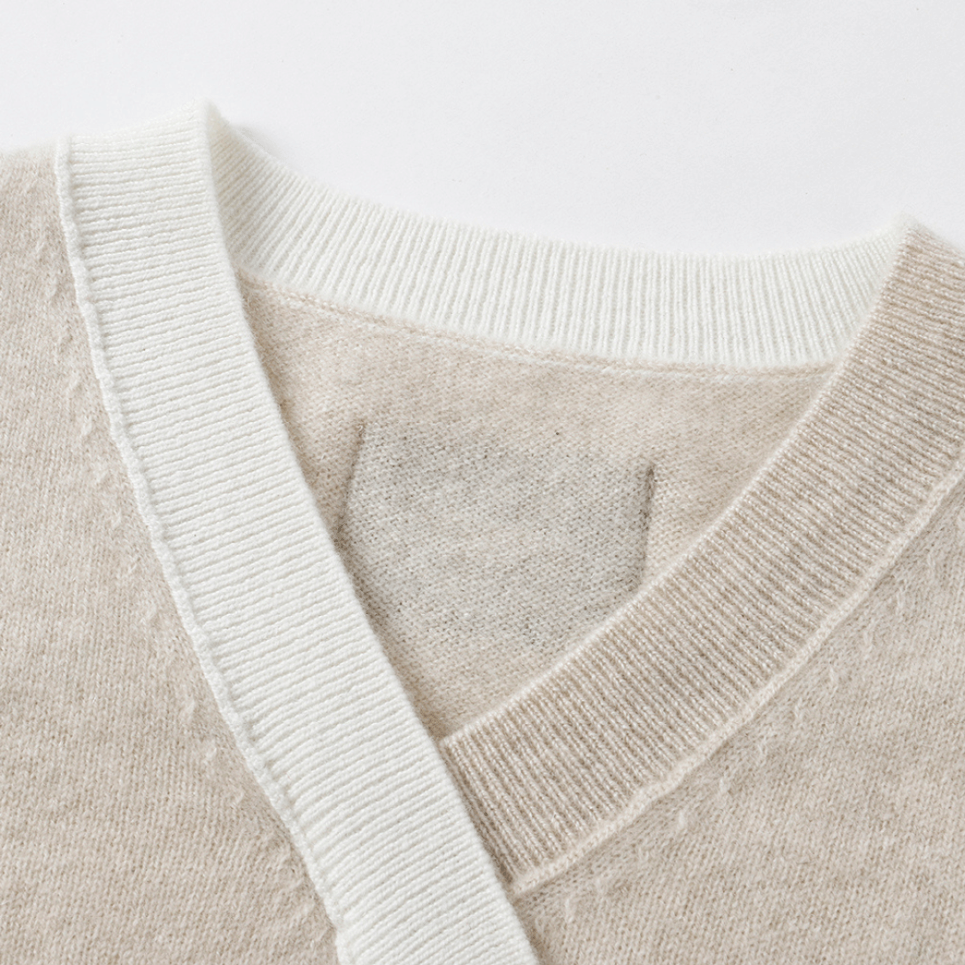 Organic Colour Undyed Cashmere Vest made by CozyU