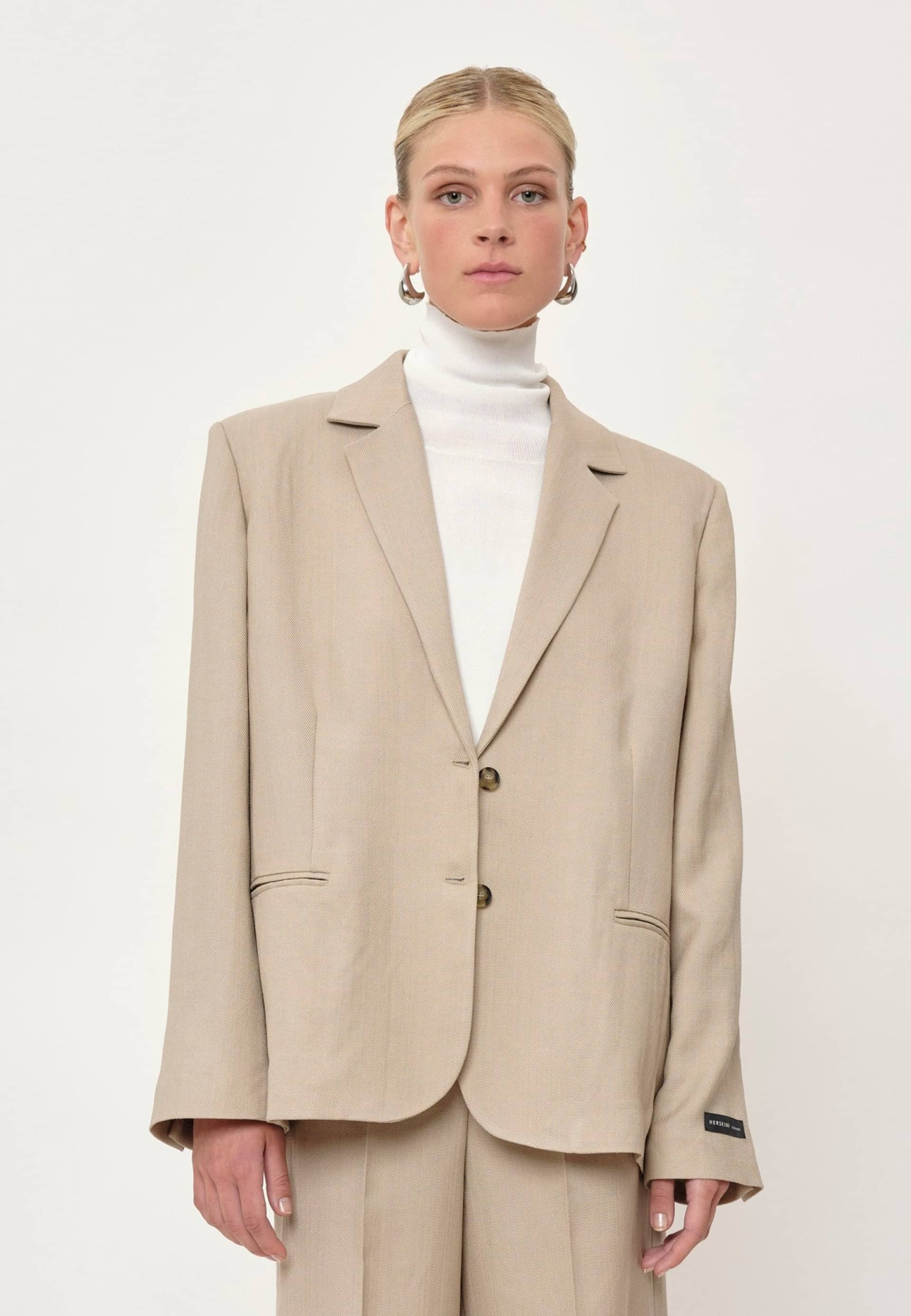 Lennon Blazer - Croissant made by HERSKIND