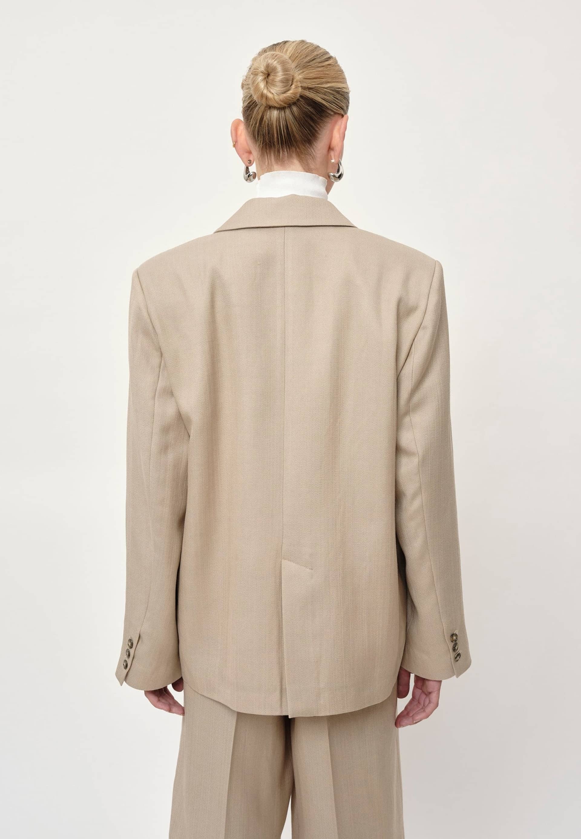 Lennon Blazer - Croissant made by HERSKIND