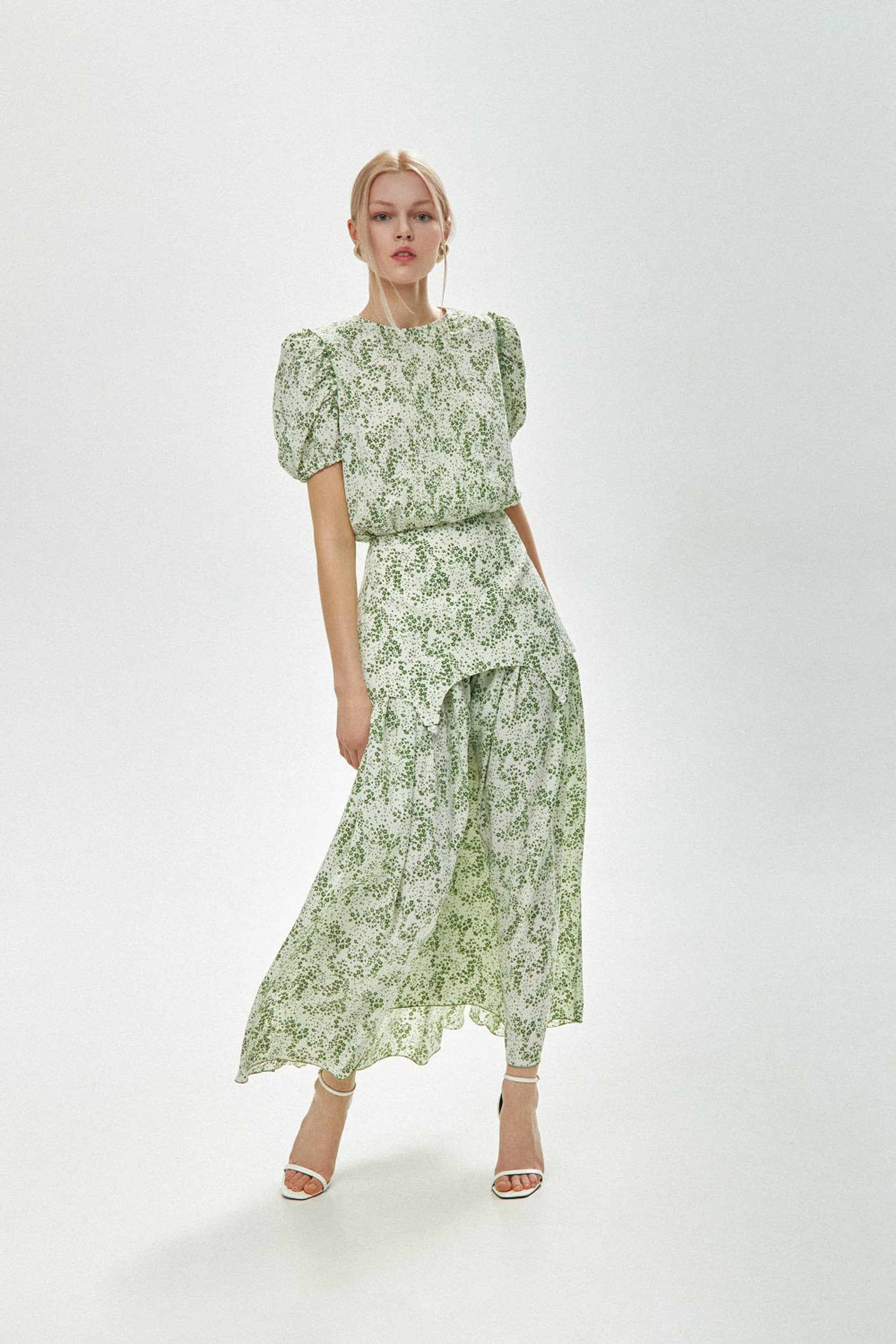 Maxi Dress With Flowers made by Guranda