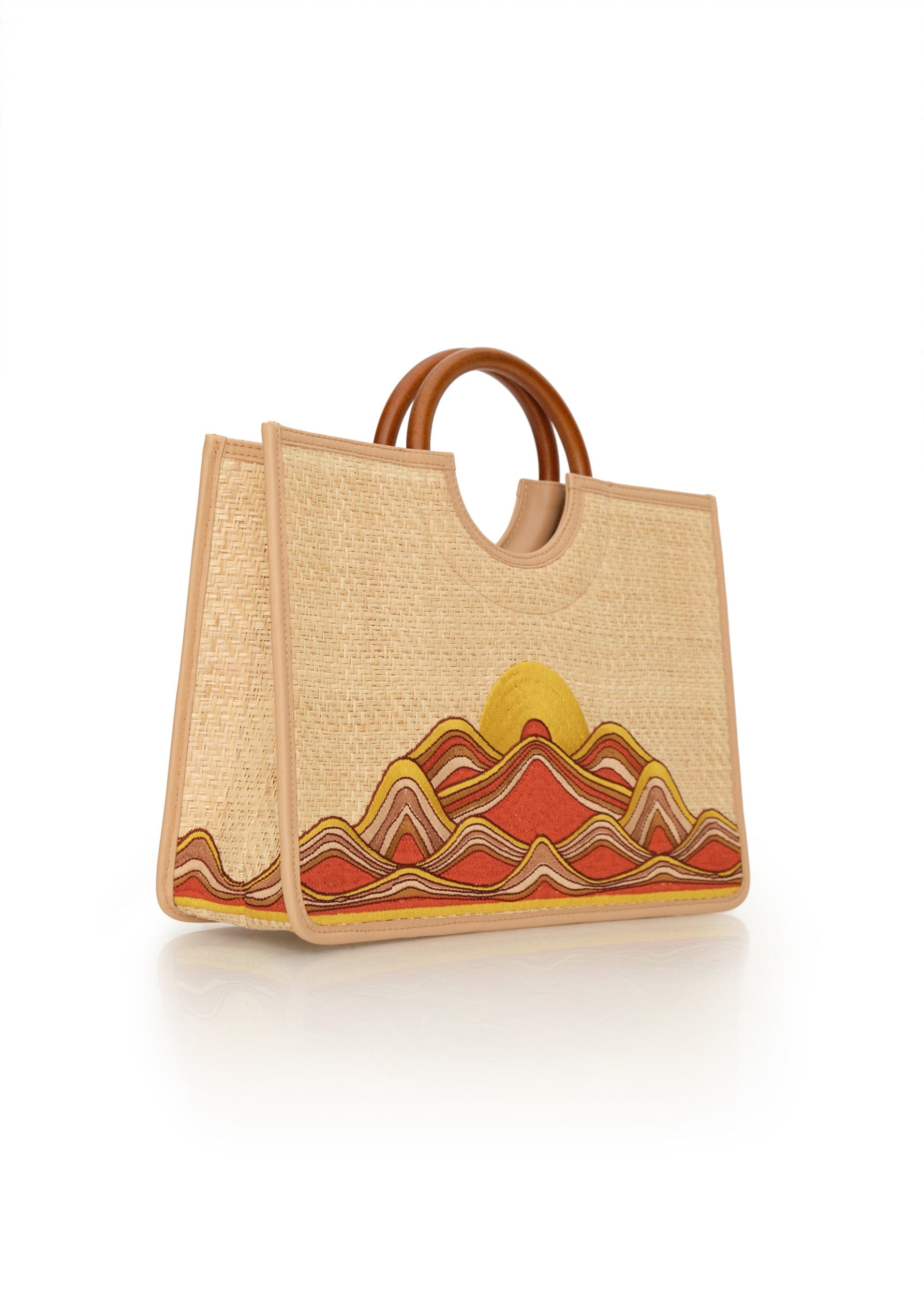 ILLO ESCAPE BAG MIDI in Beige made by Andrea Iyamah