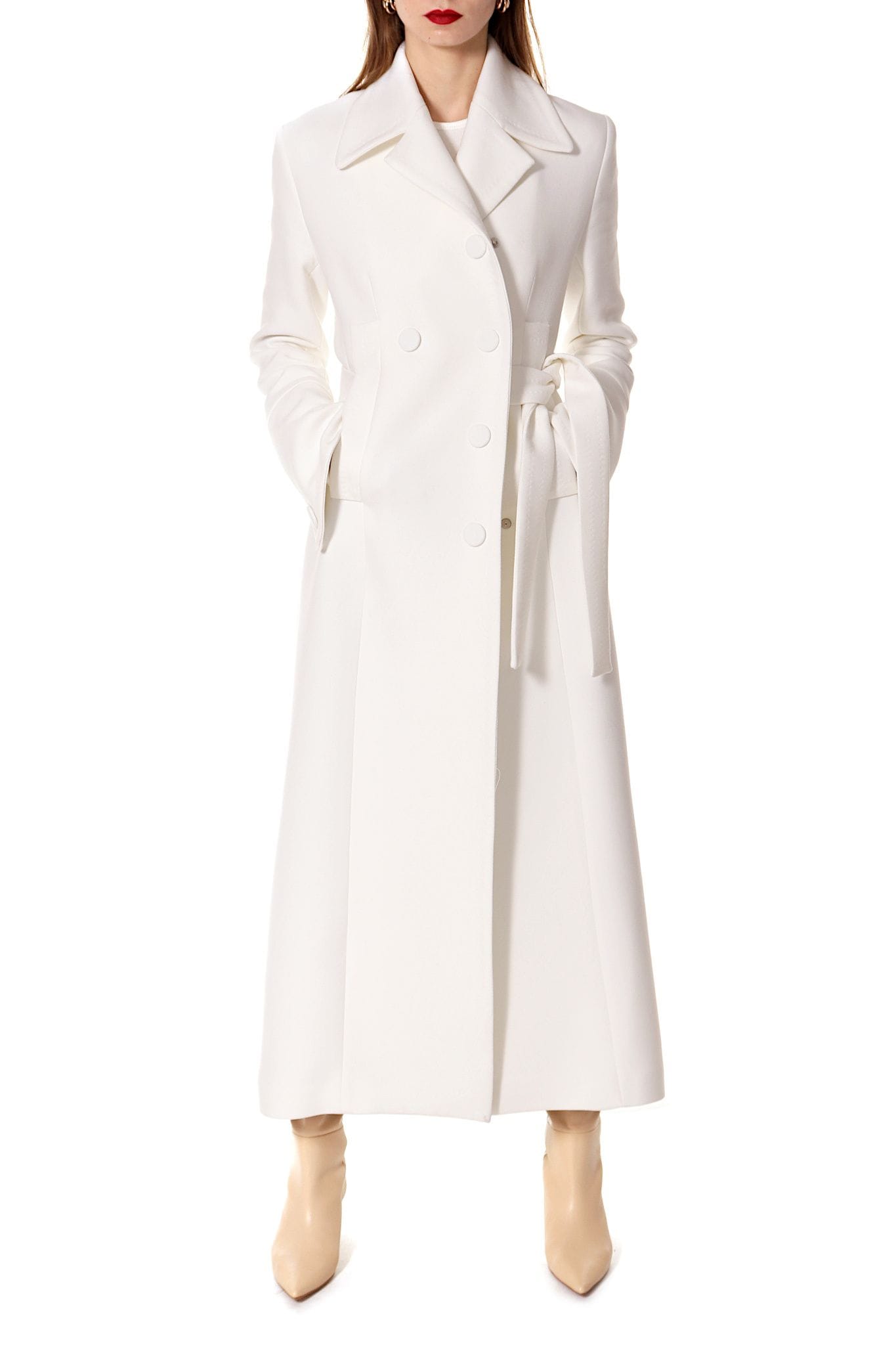 Coat Tilda Off White in White made by HALEWSKI