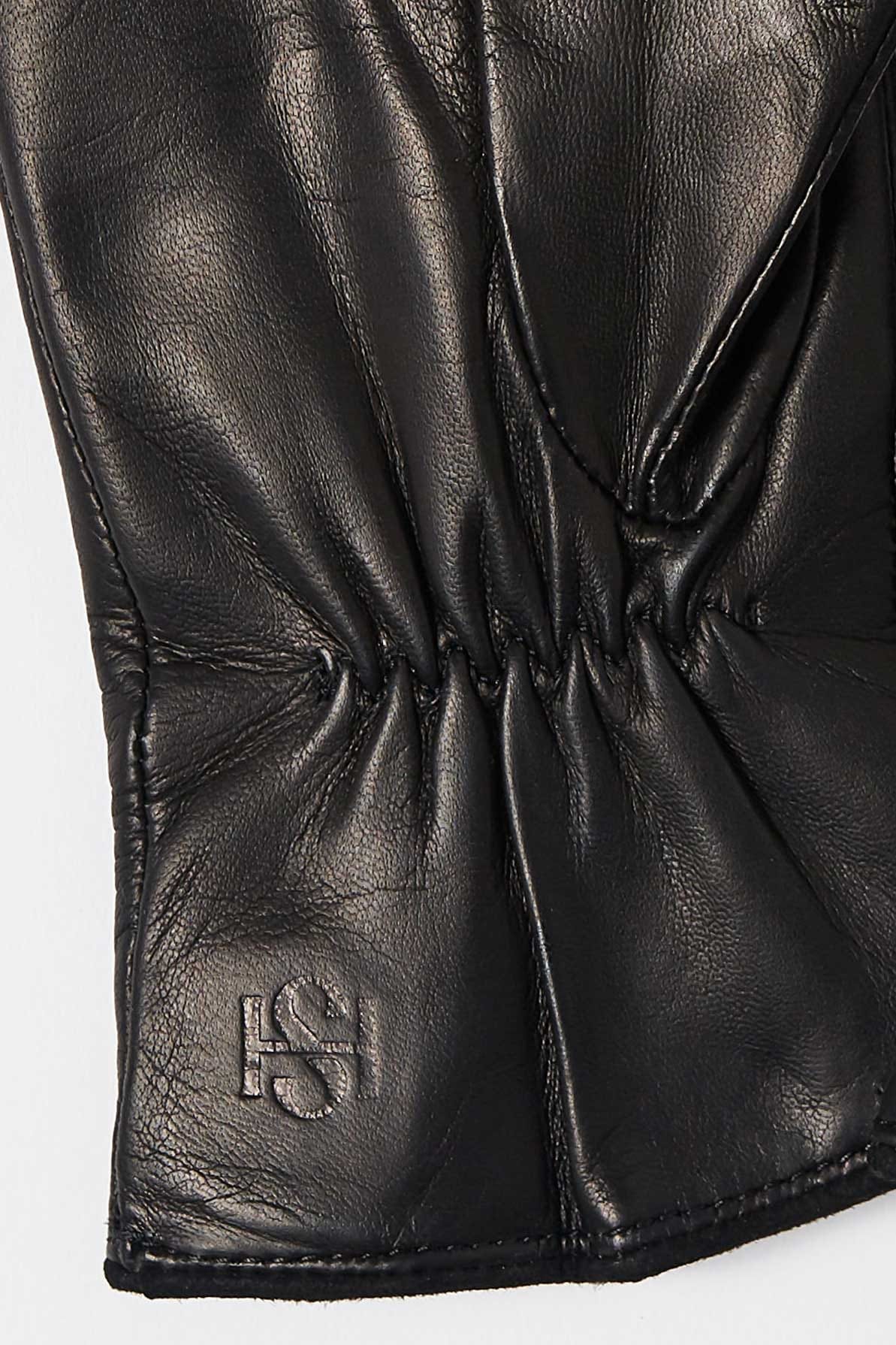 Essentials Black made by Handsome Stockholm