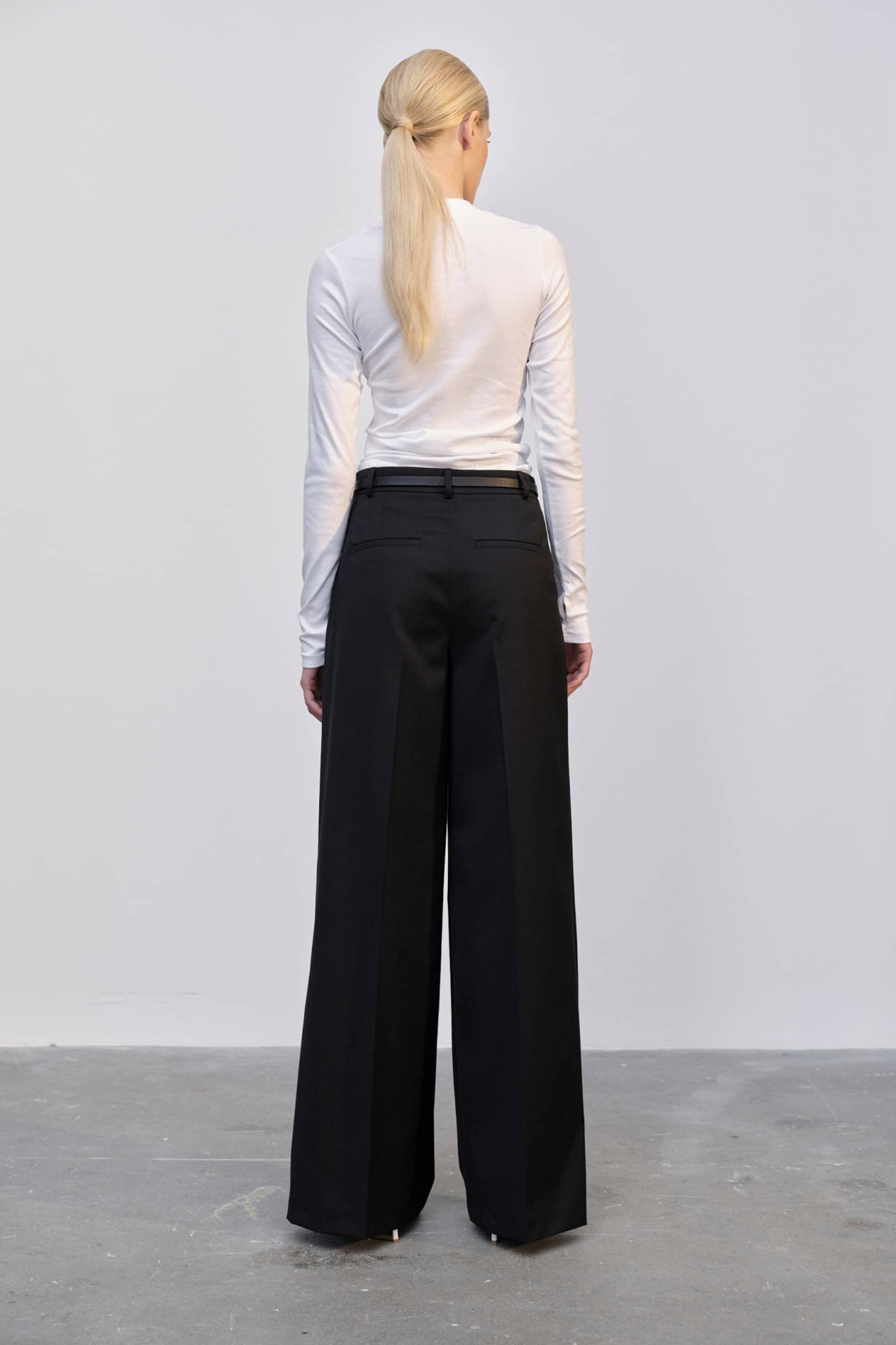Kelly Pants - Black made by HERSKIND