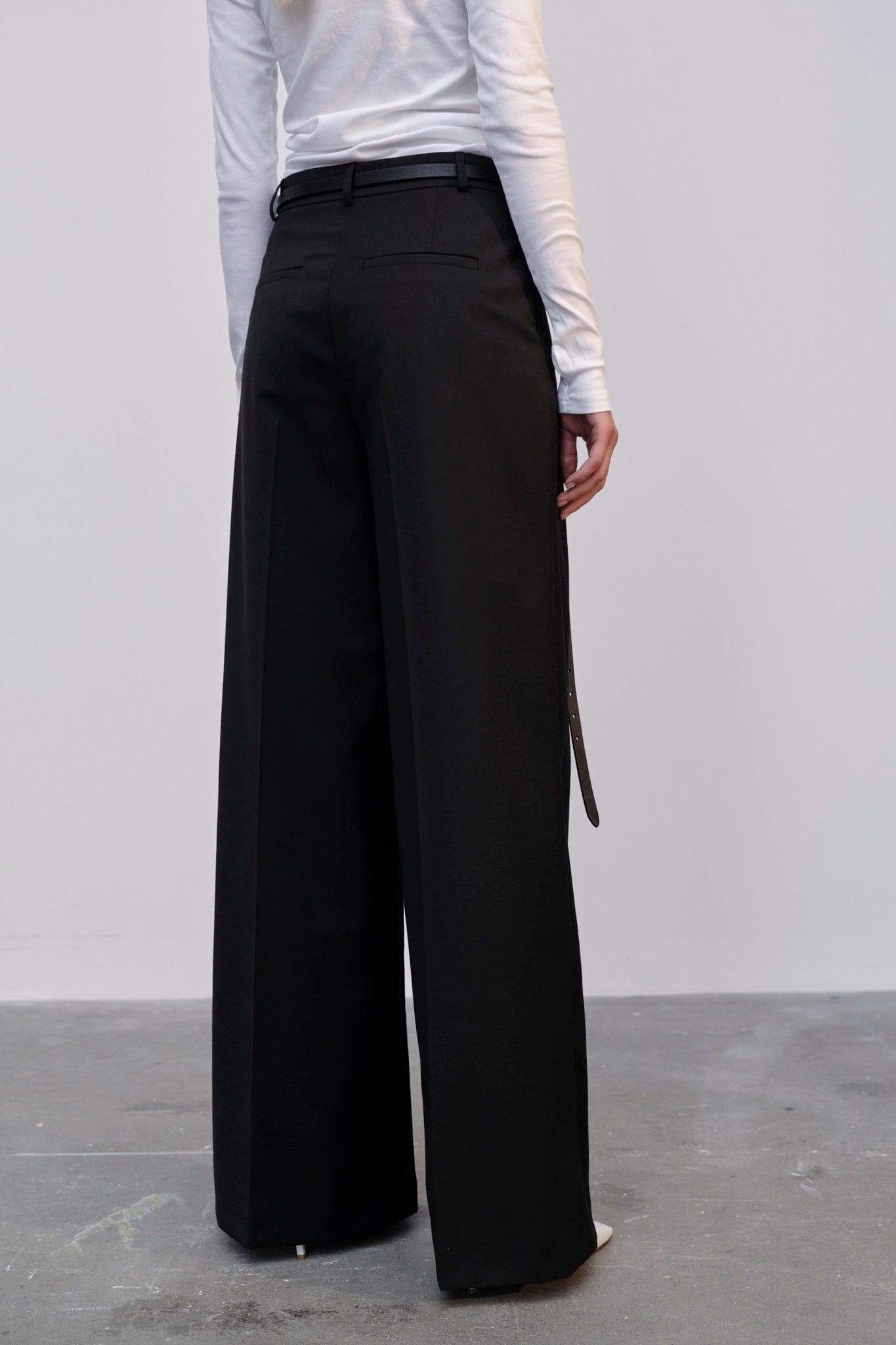 Kelly Pants - Black made by HERSKIND