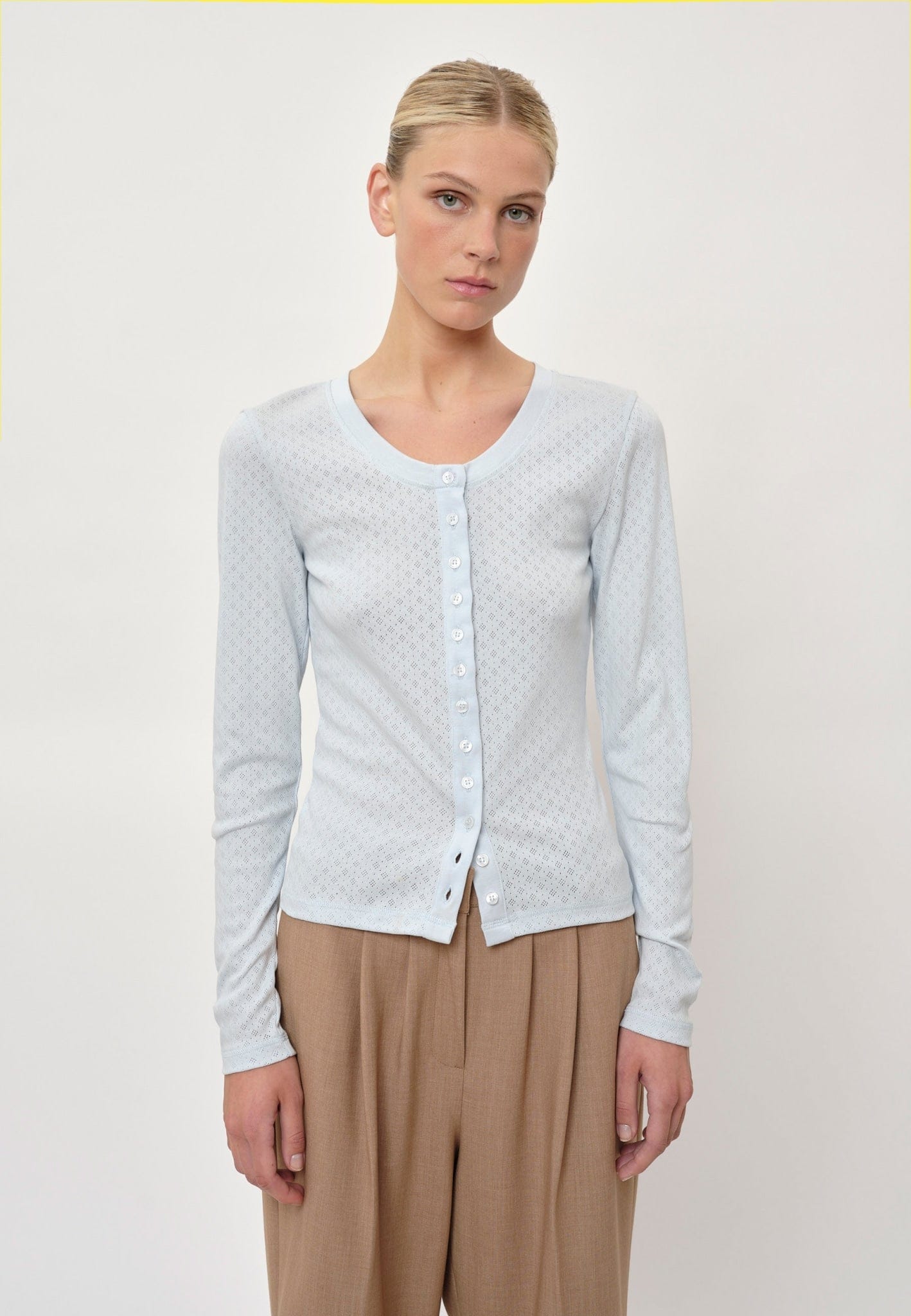 Dylan Cardigan - Light Blue made by HERSKIND