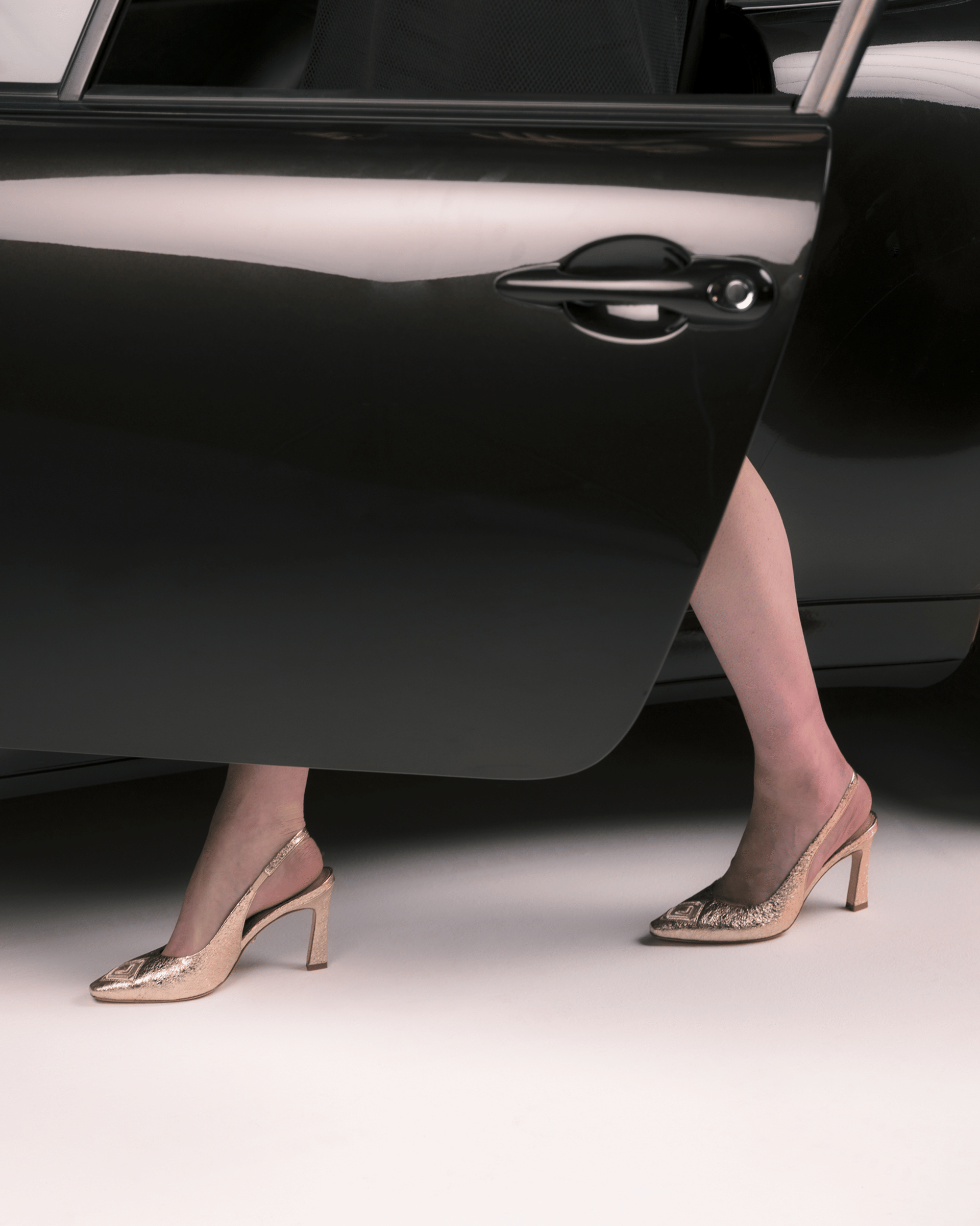 Diamond Slingback 85 Molten Gold in Gold made by ATANA