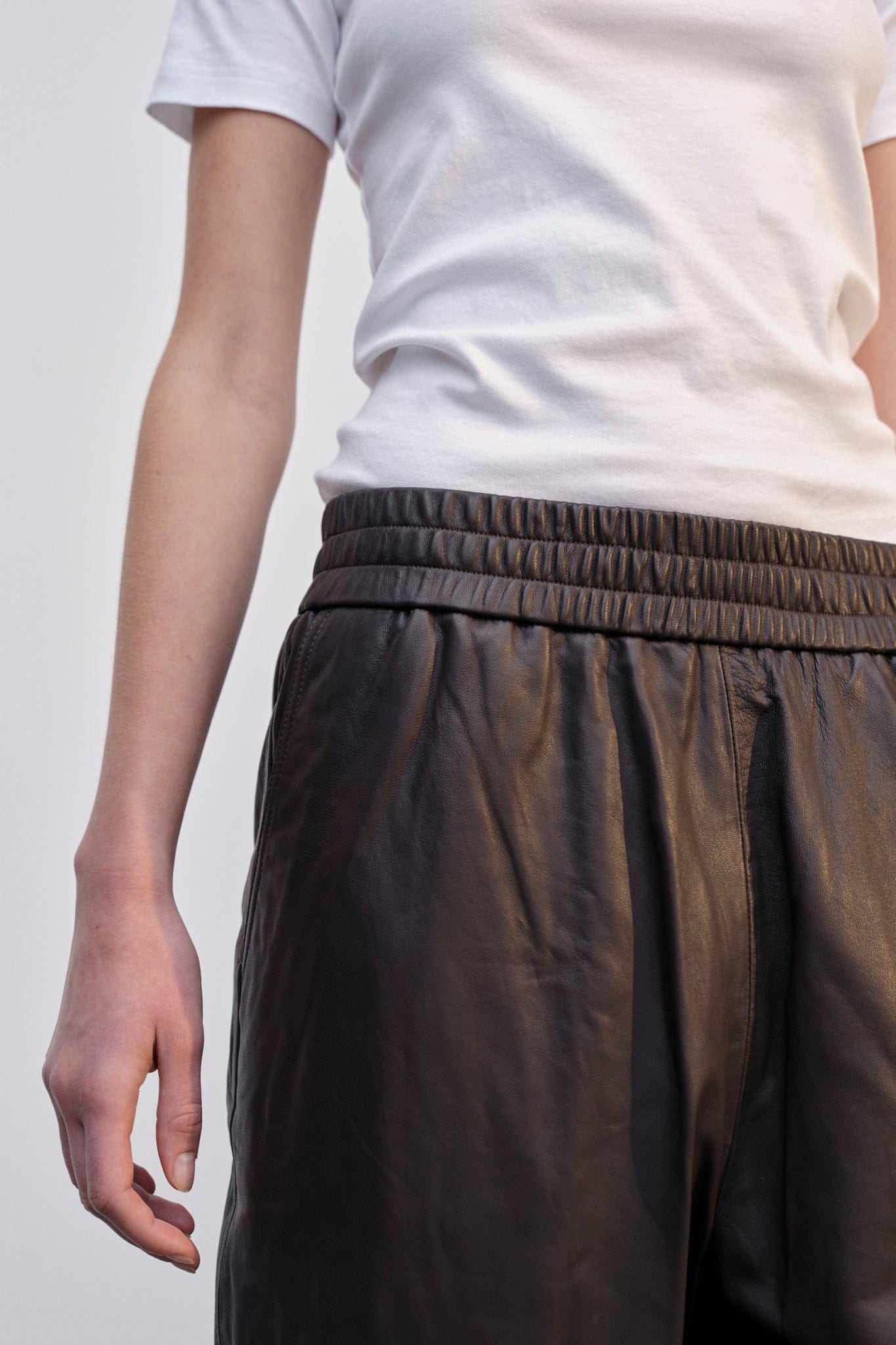 Eagle Long Leather Pants - Oxblood made by HERSKIND