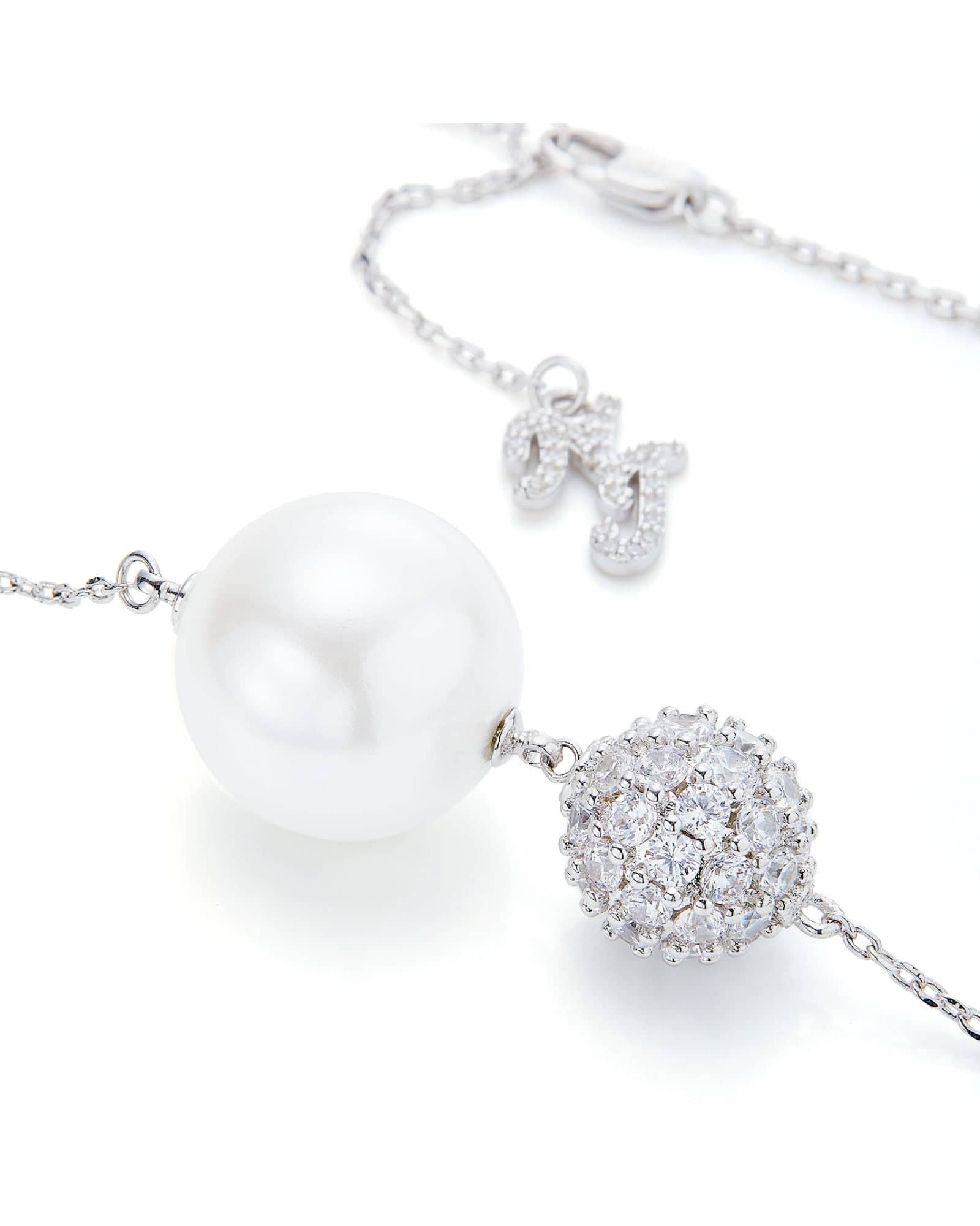 Evie Pearl Necklace made by Nana Jacqueline