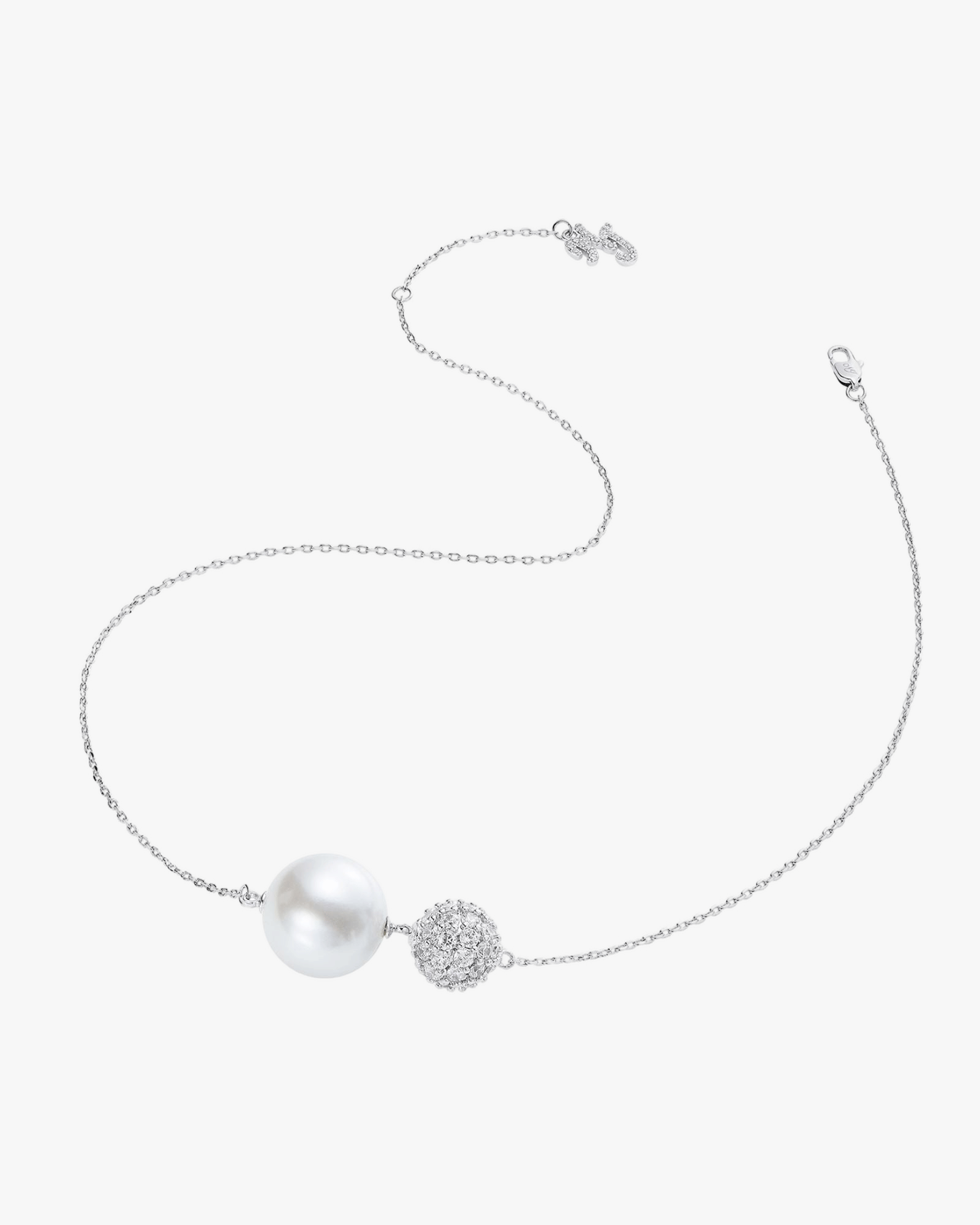 Evie Pearl Necklace made by Nana Jacqueline