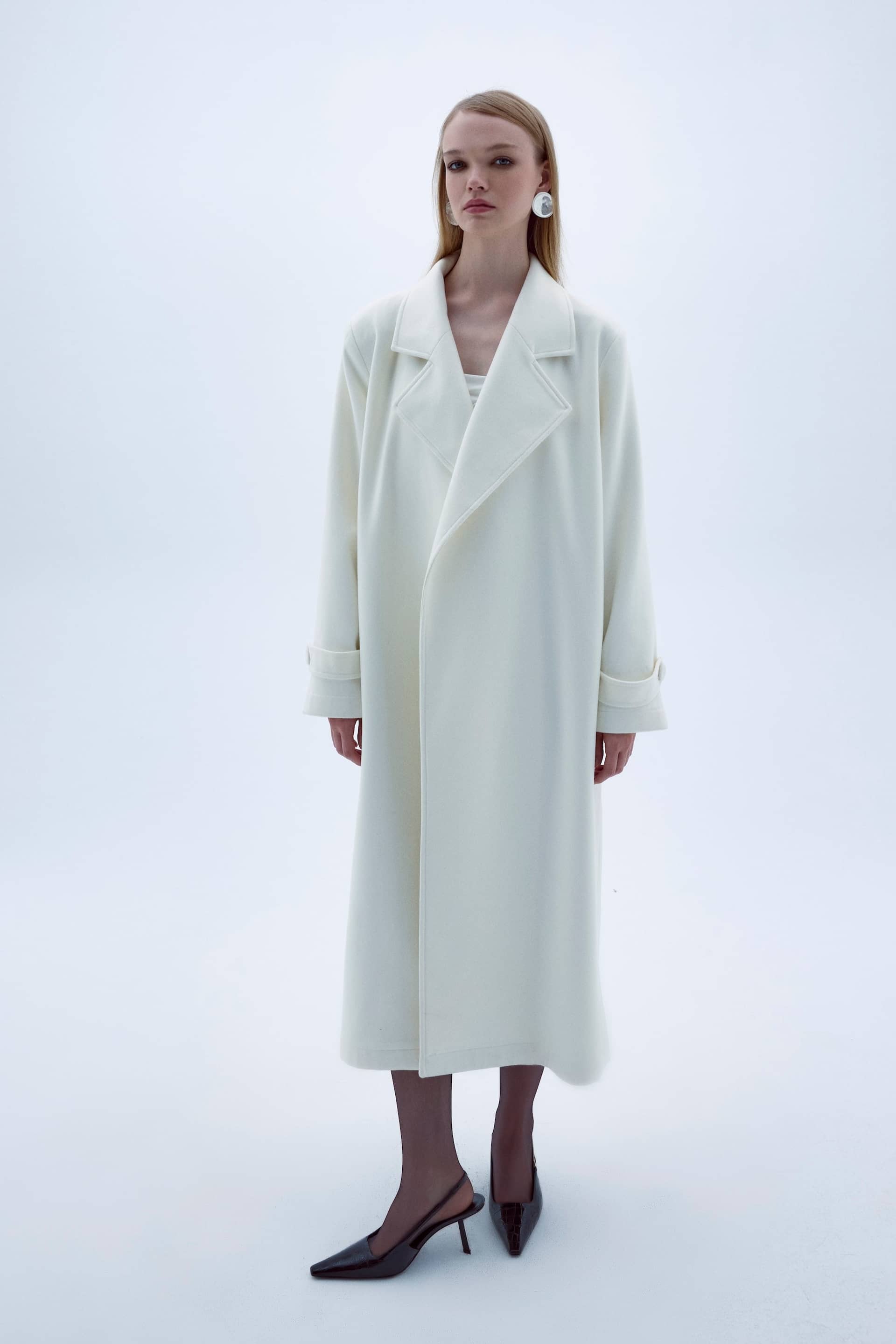 Vesper Long Coat made by Nazli Ceren