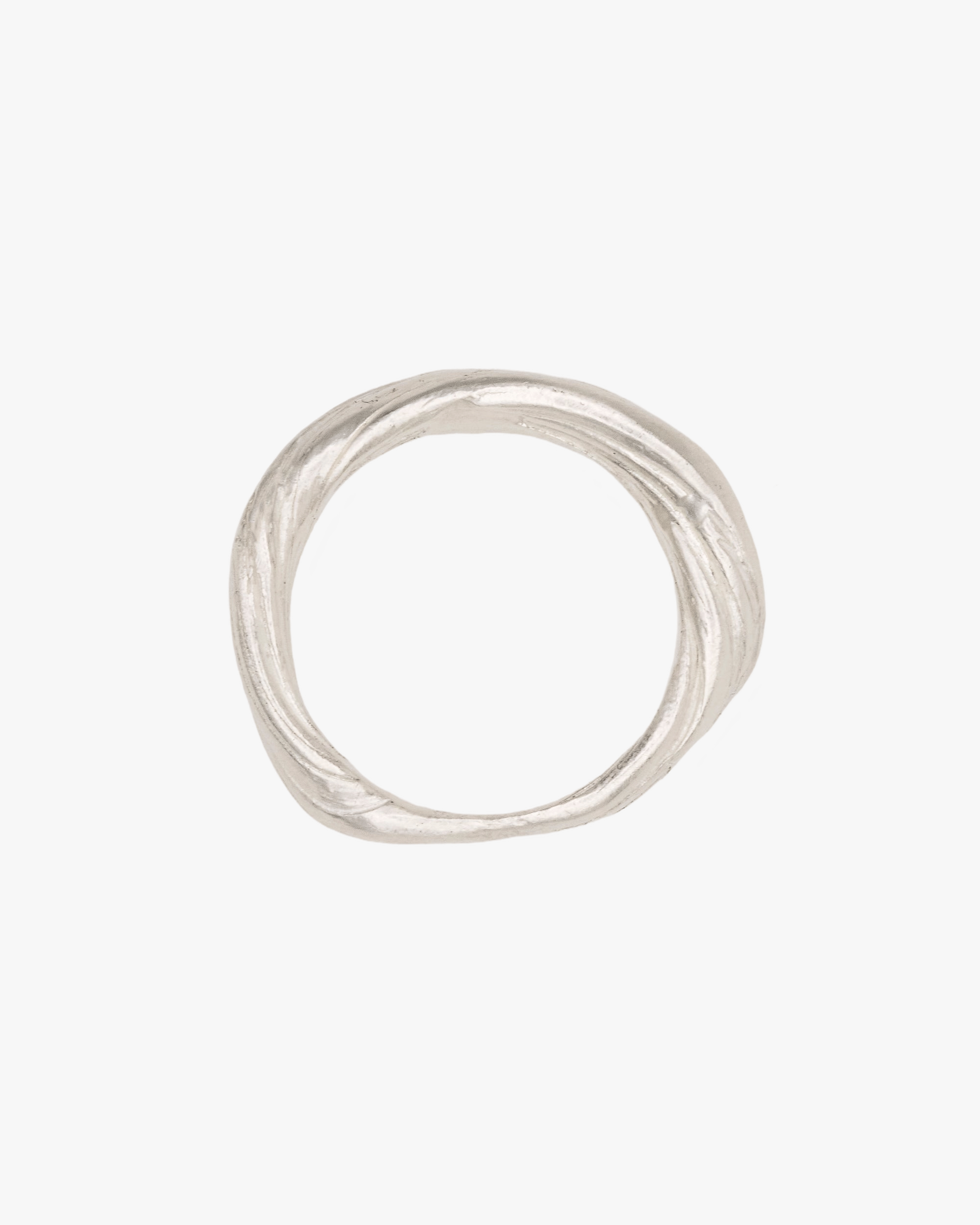 CUMARU RING made by Carolina De Barros