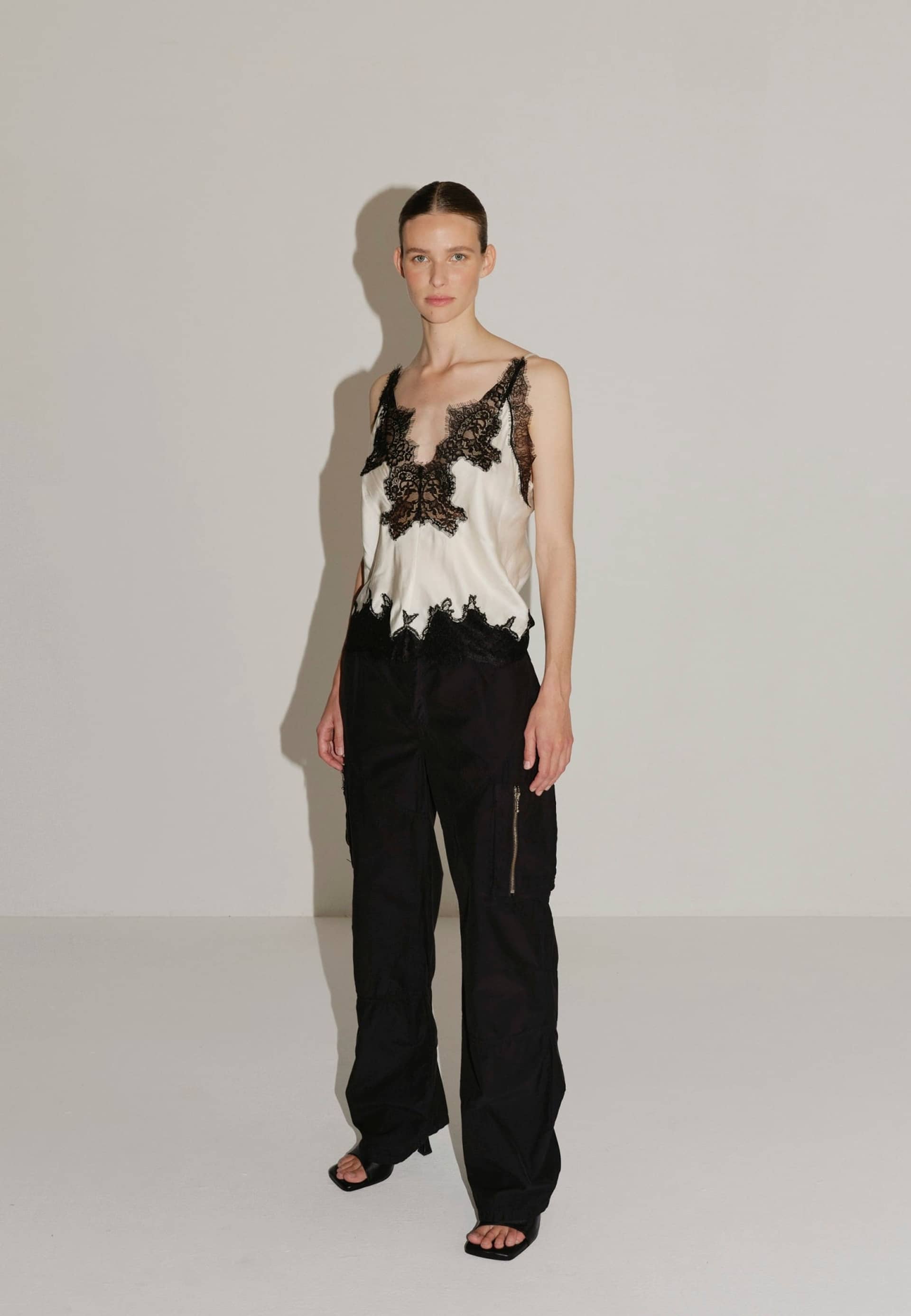 Zew Top - Gardenia made by HERSKIND