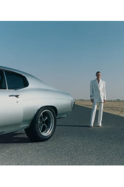 TAILORED SLIM TROUSERS made by NUÉ