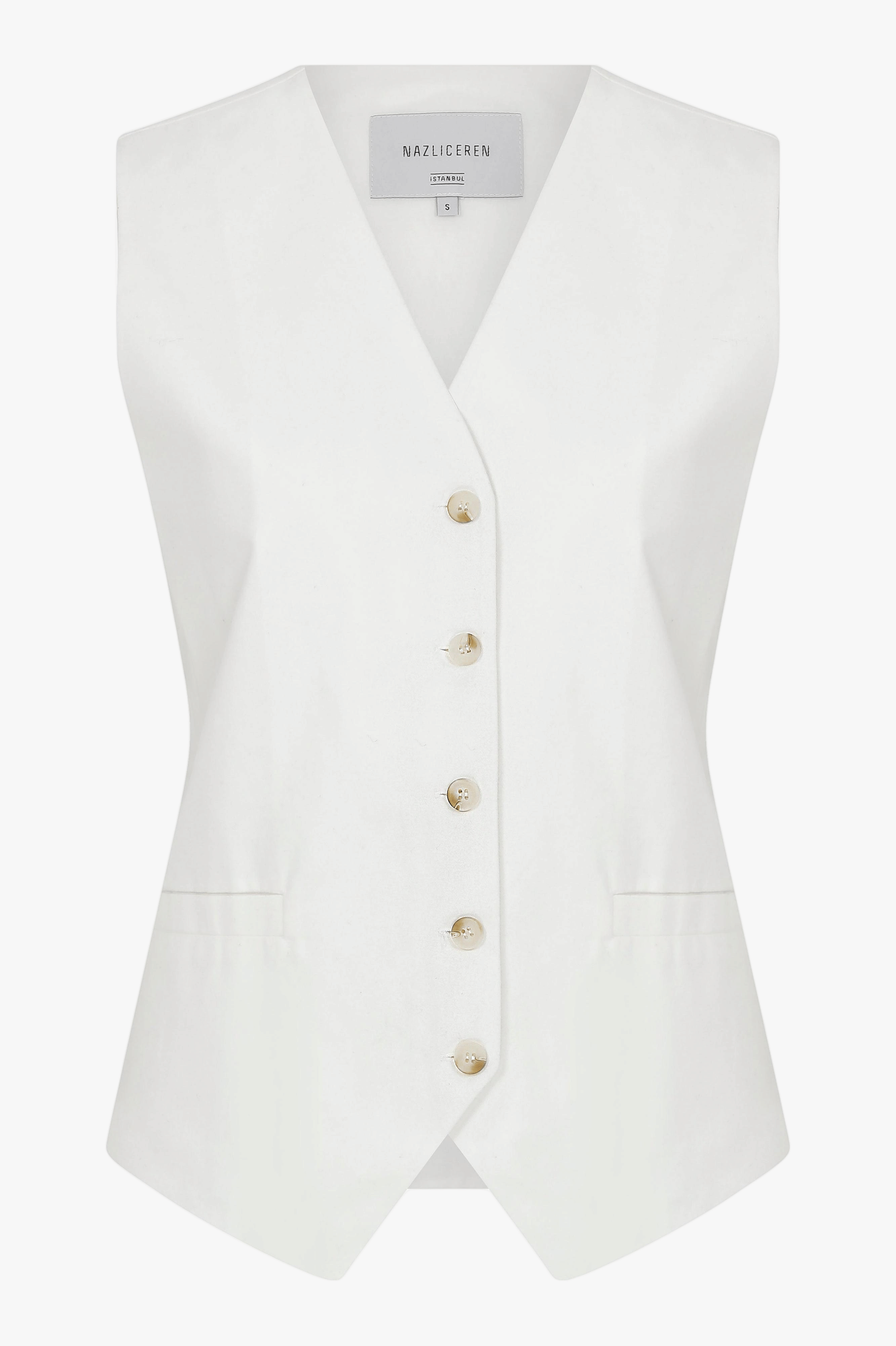 Bea Vest made by Nazli Ceren