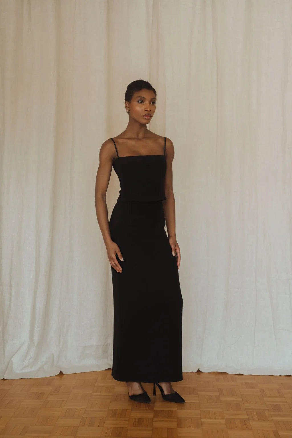 Long straight cut silk skirt - Black made by MORACÉE