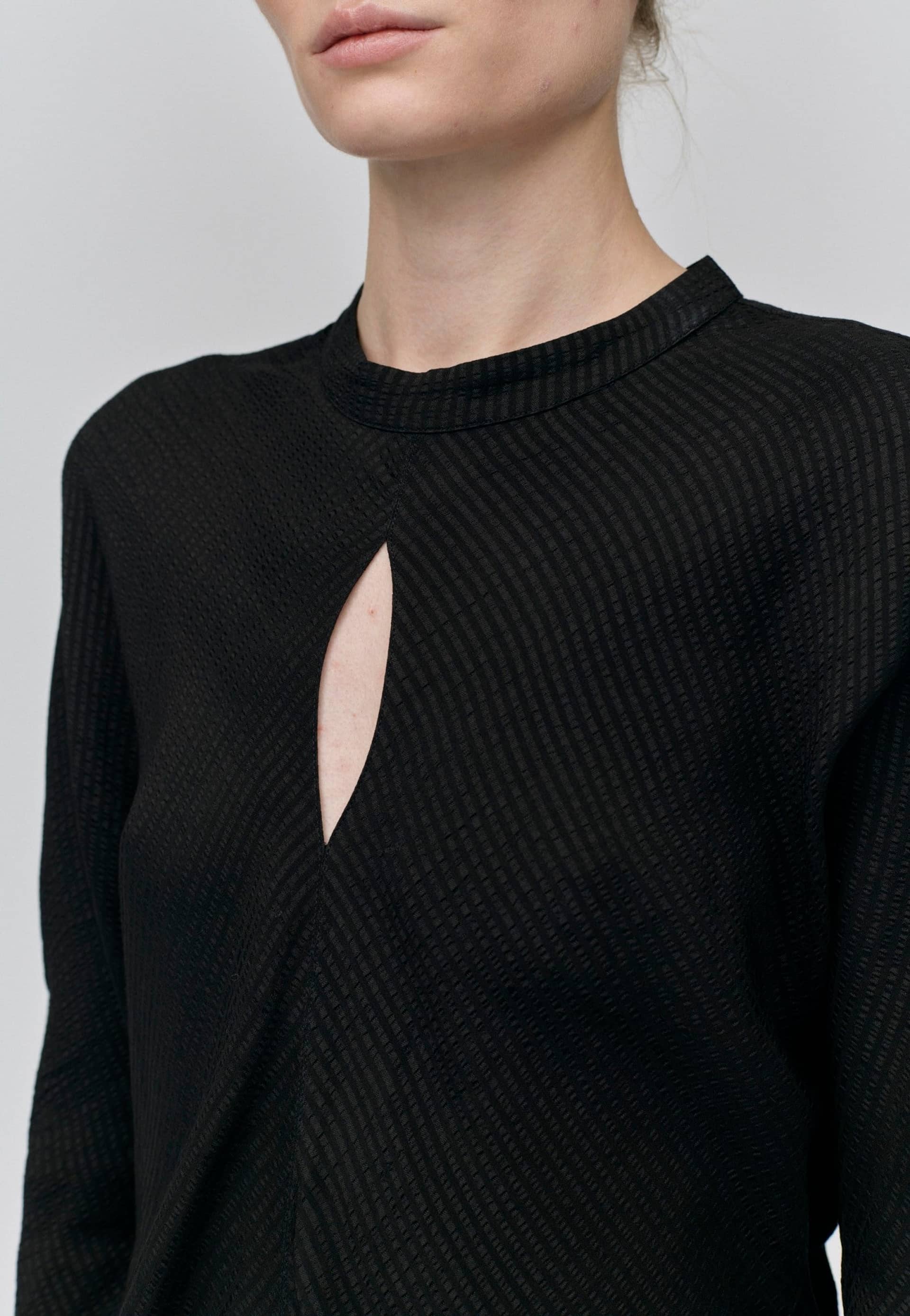 Bijana Blouse - Black in Black made by HERSKIND