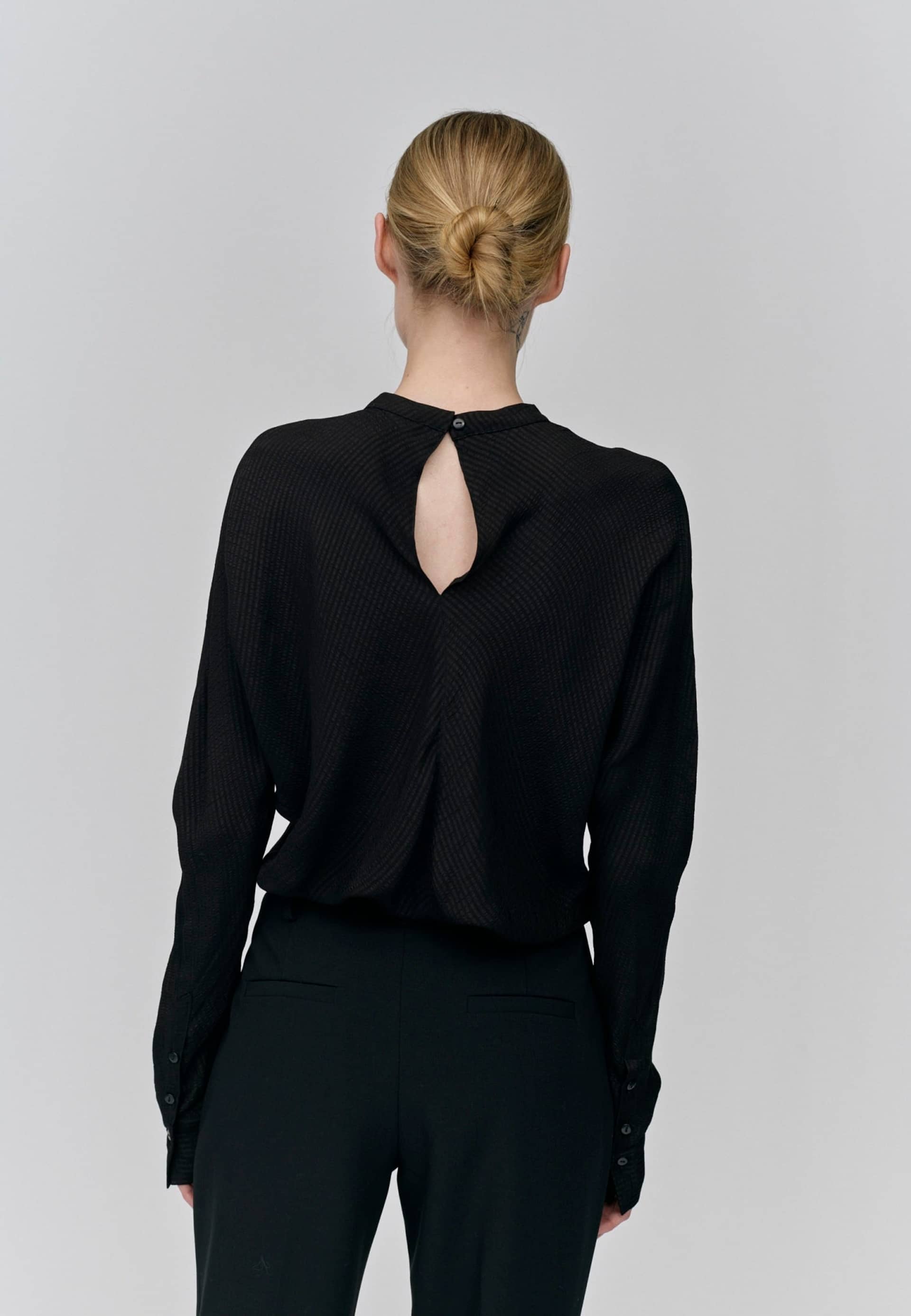 Bijana Blouse - Black in Black made by HERSKIND