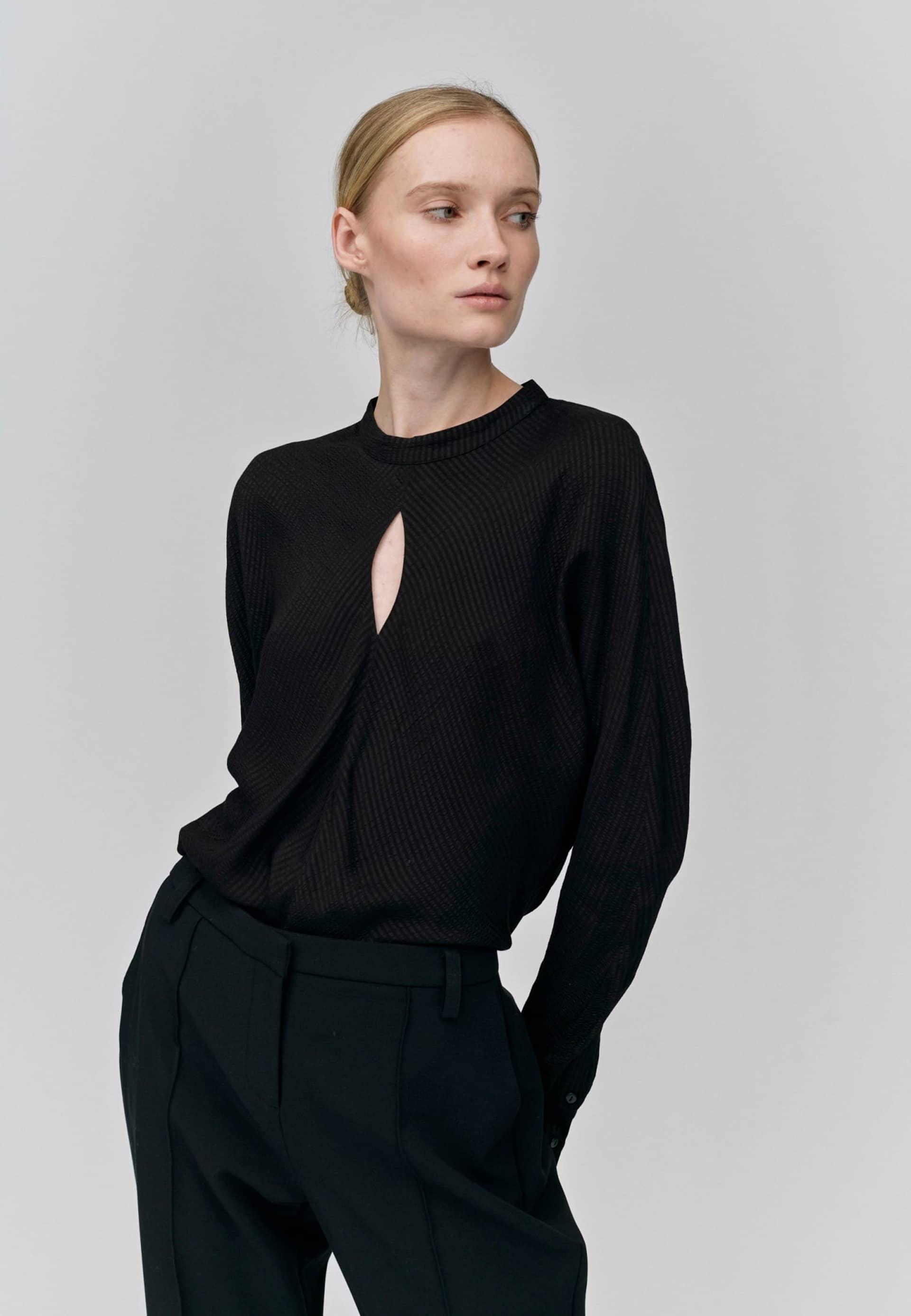 Bijana Blouse - Black in Black made by HERSKIND