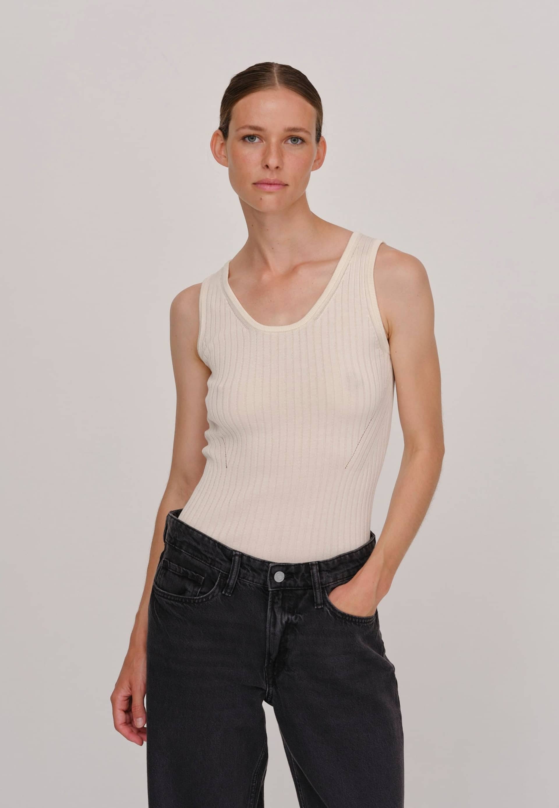 Tripa Knit top - Off White made by HERSKIND