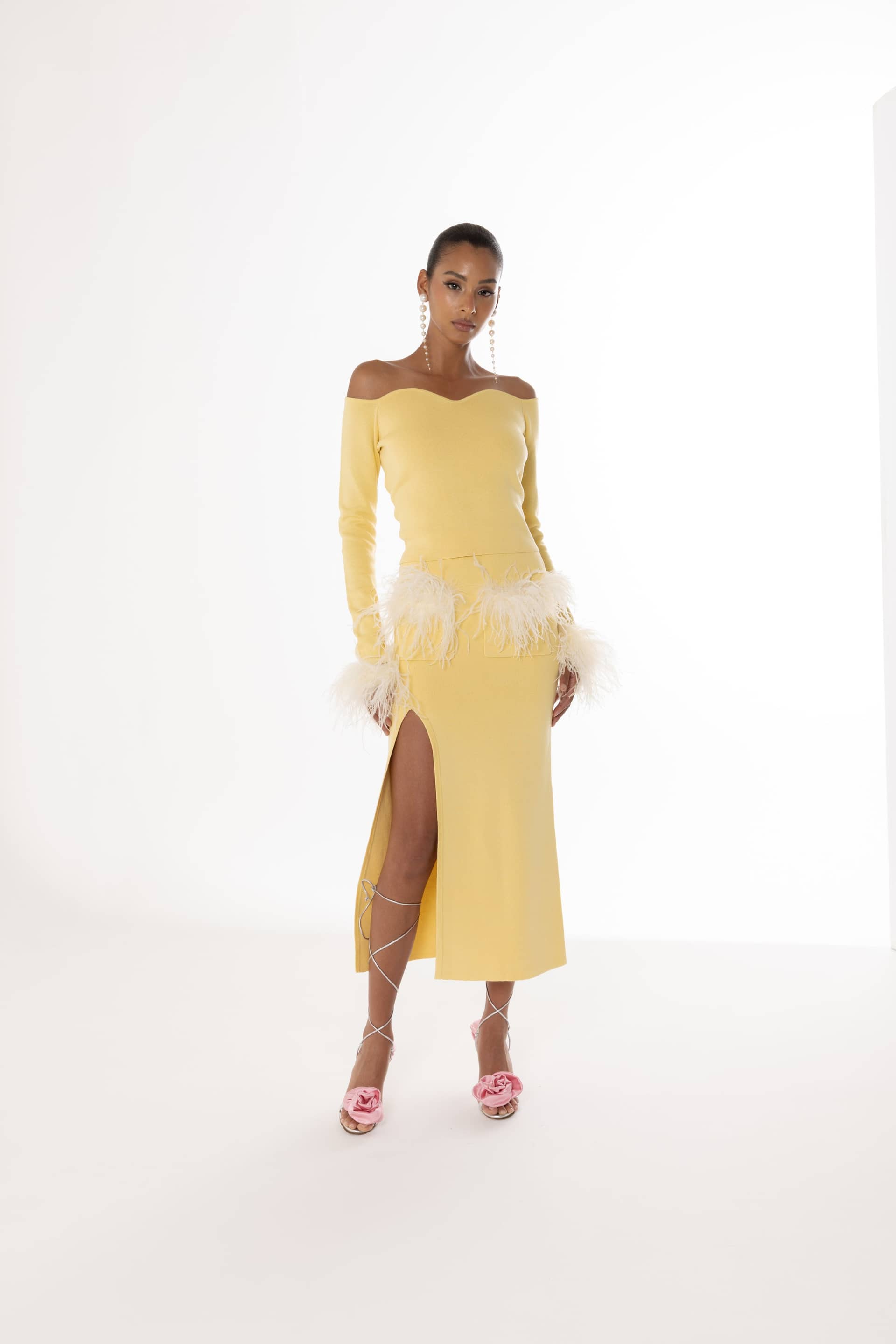 Yellow Vanilla Knit Skirt With Feathers made by ANDREEVA