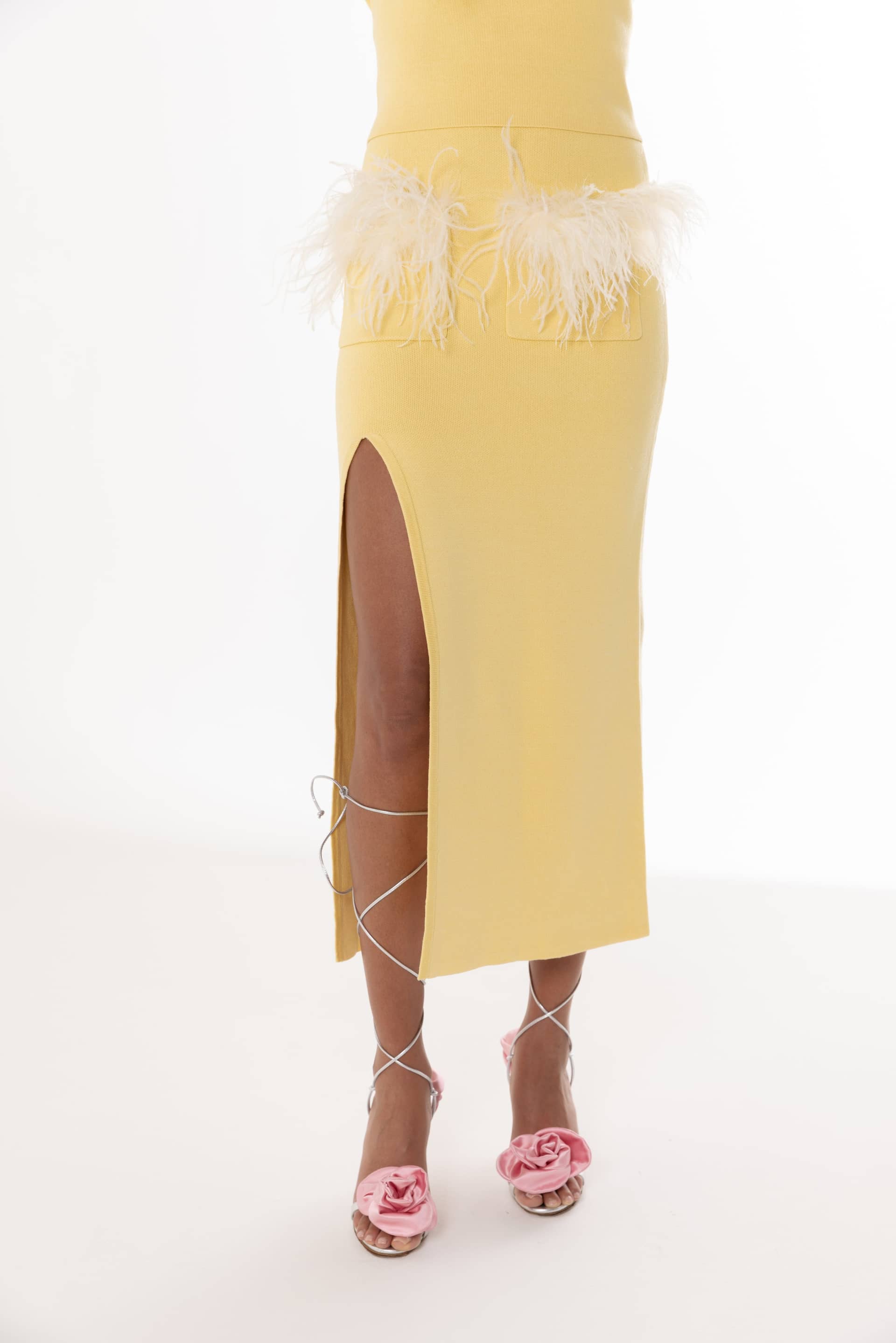 Yellow Vanilla Knit Skirt With Feathers made by ANDREEVA