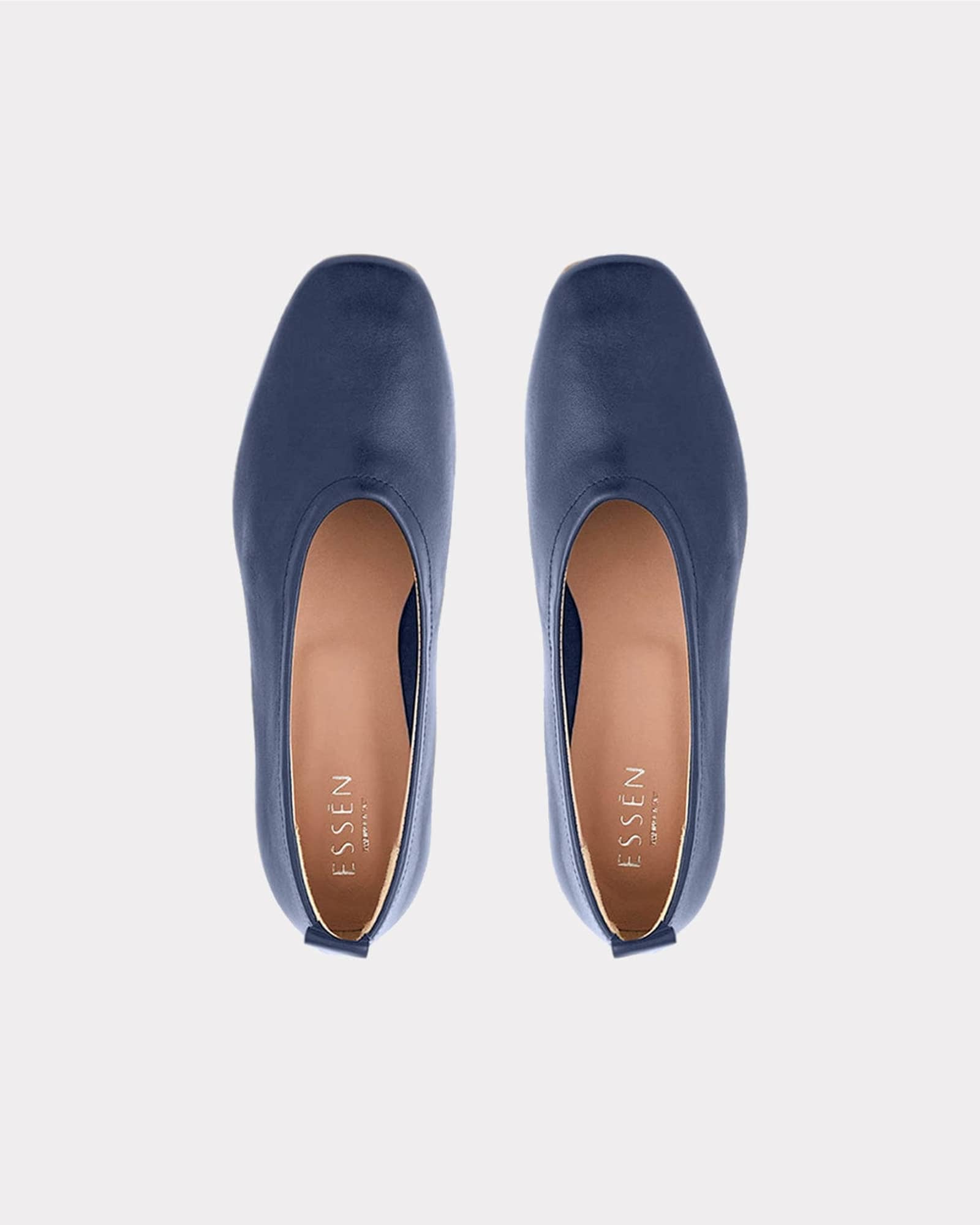 The Foundation Flat - Navy made by ESSEN