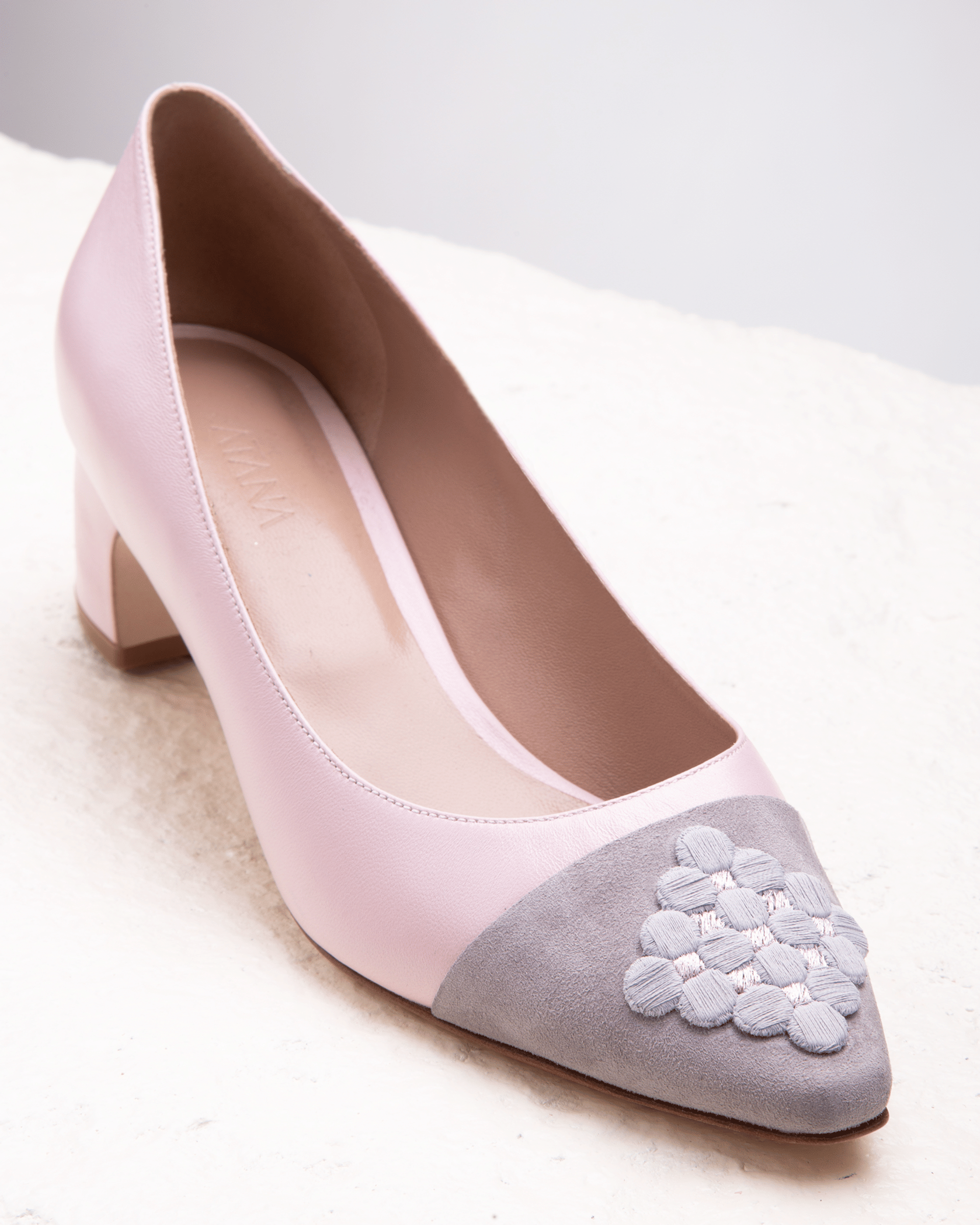 Fiorellini Brooch Pump 45 Lavender Blush in Pink made by ATANA
