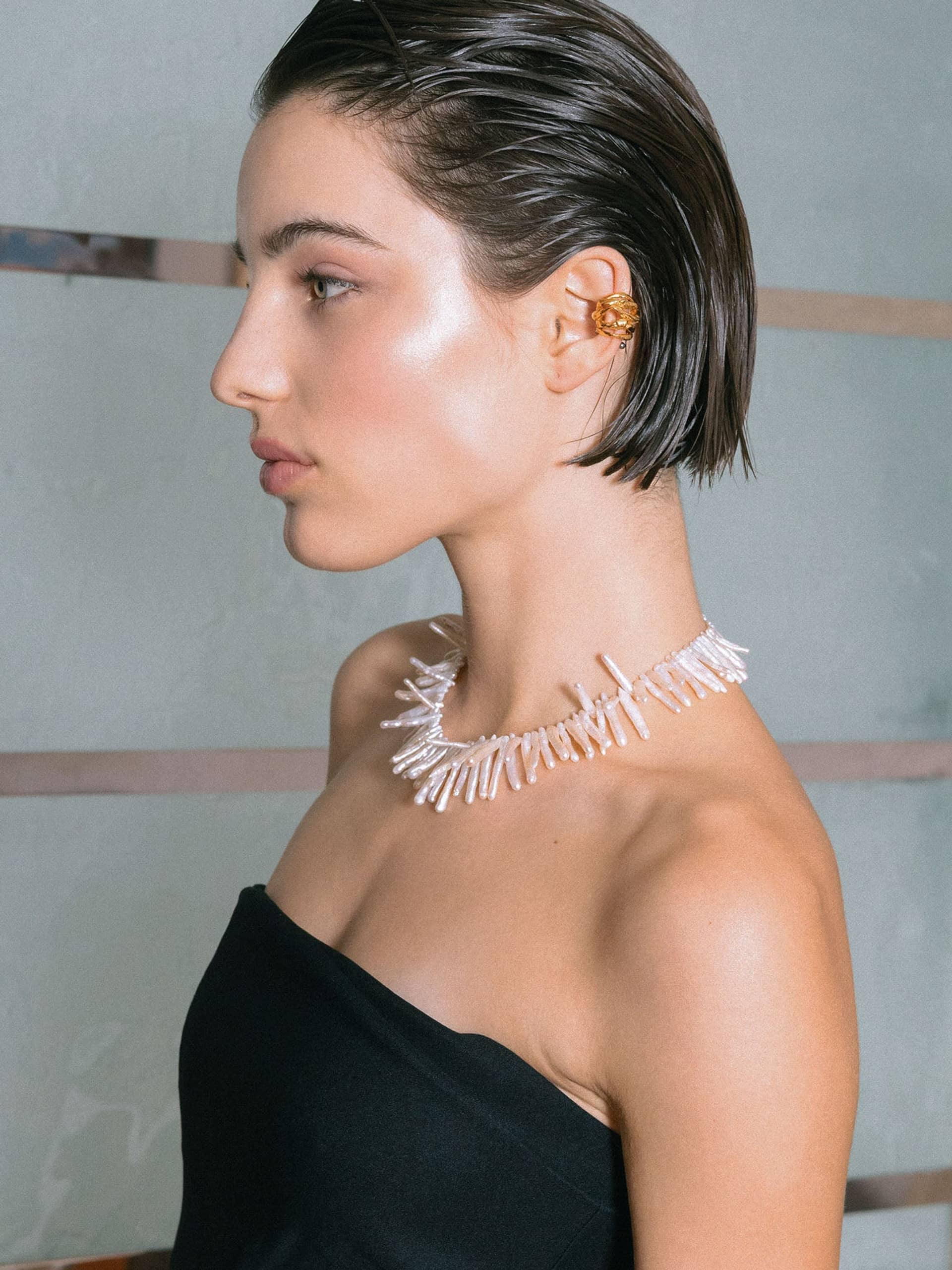 Talisman Wave Ear Cuff Gold made by Eva Remenyi