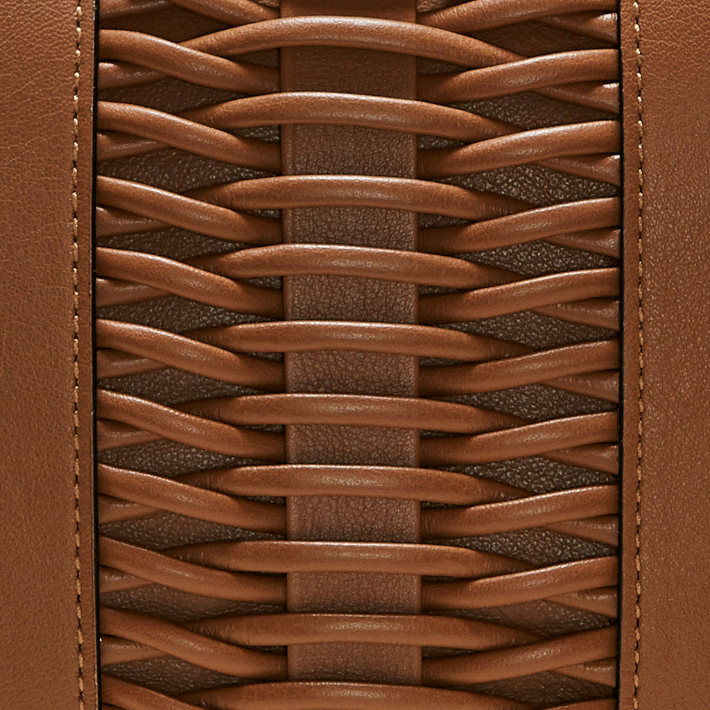 Mini Giovanna camel braided clutch made by Yliana Yepez