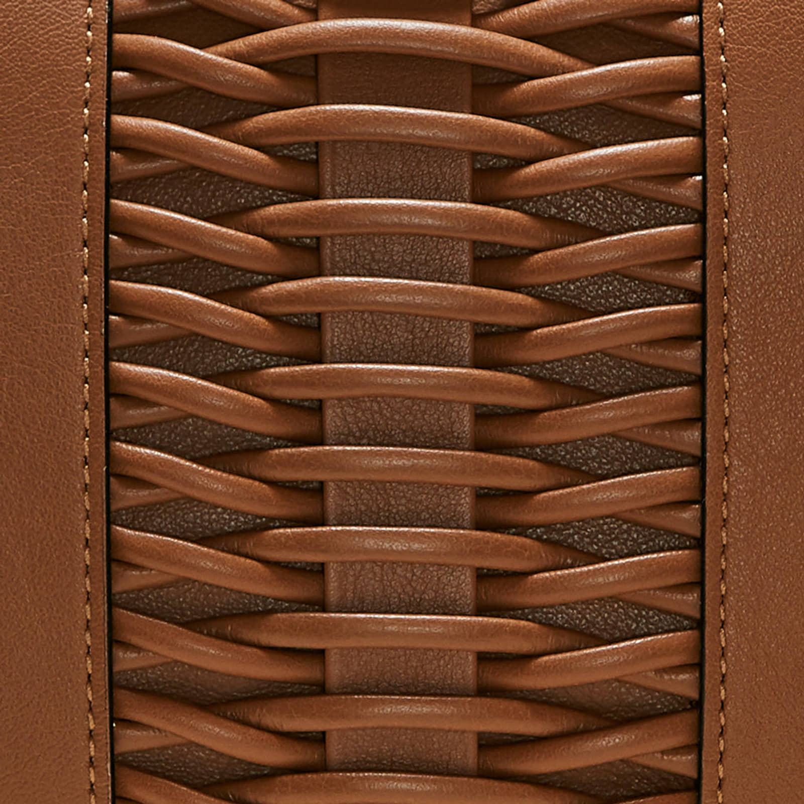 Mini Giovanna camel braided clutch made by Yliana Yepez