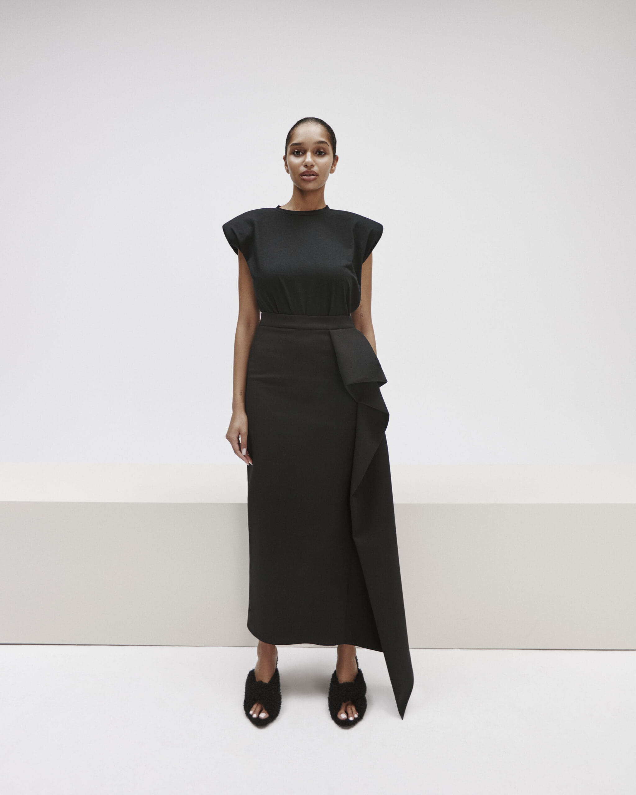 Maxi Skirt With Updo In Black made by YAVORSKA