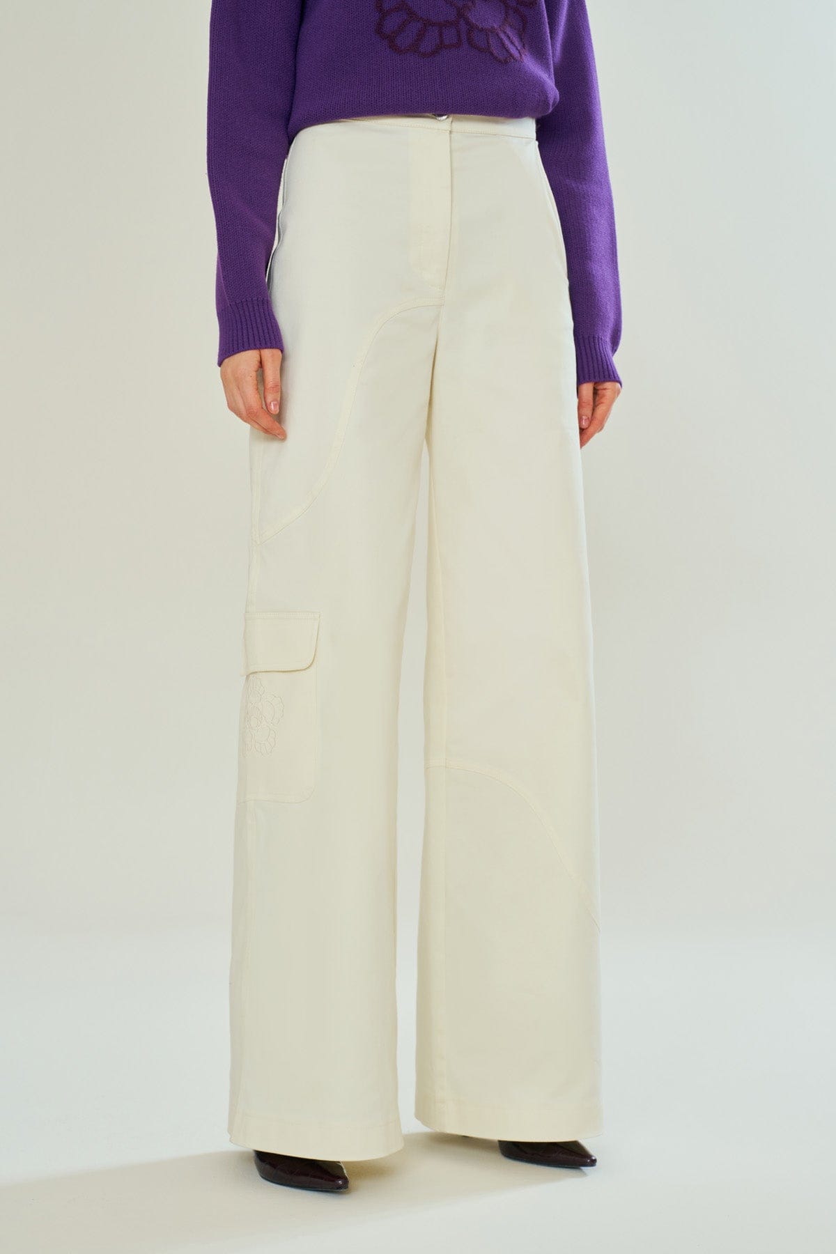 Floral Whisper Beige Jeans made by Declara