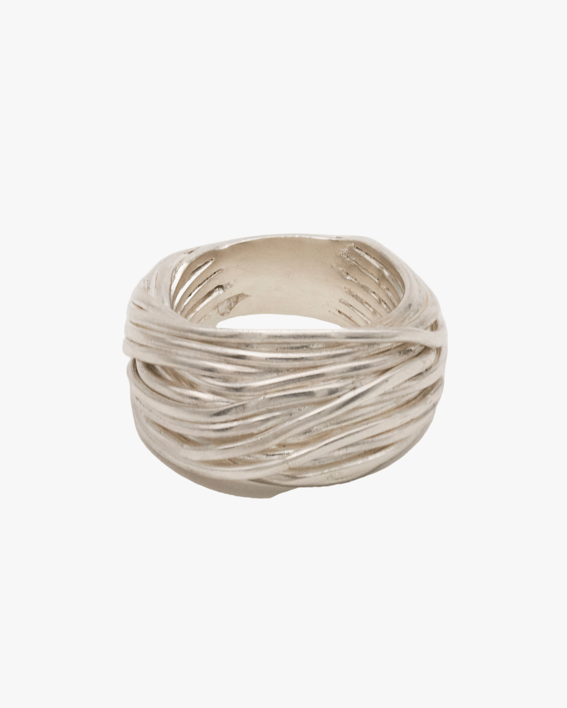 LIANA RING L made by Carolina De Barros