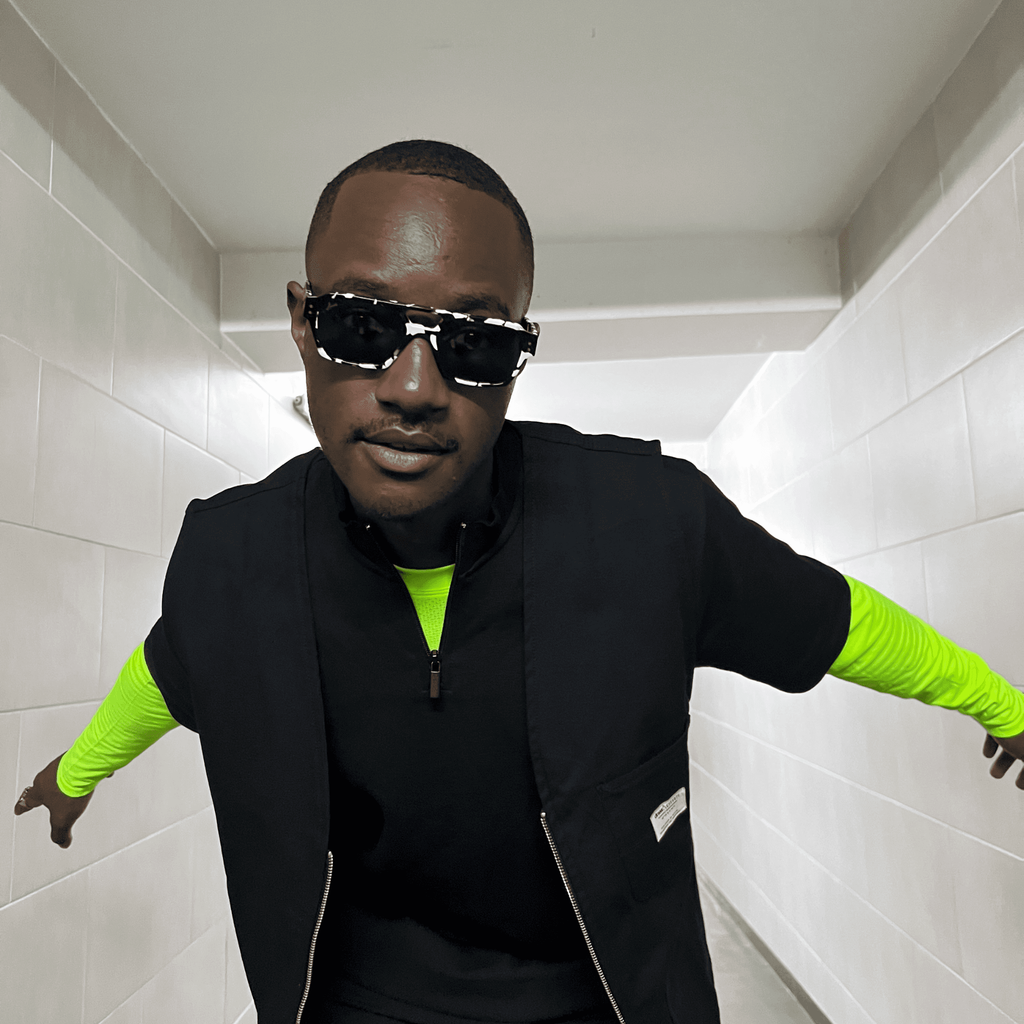 EGO Black & White / Black made by Ameos