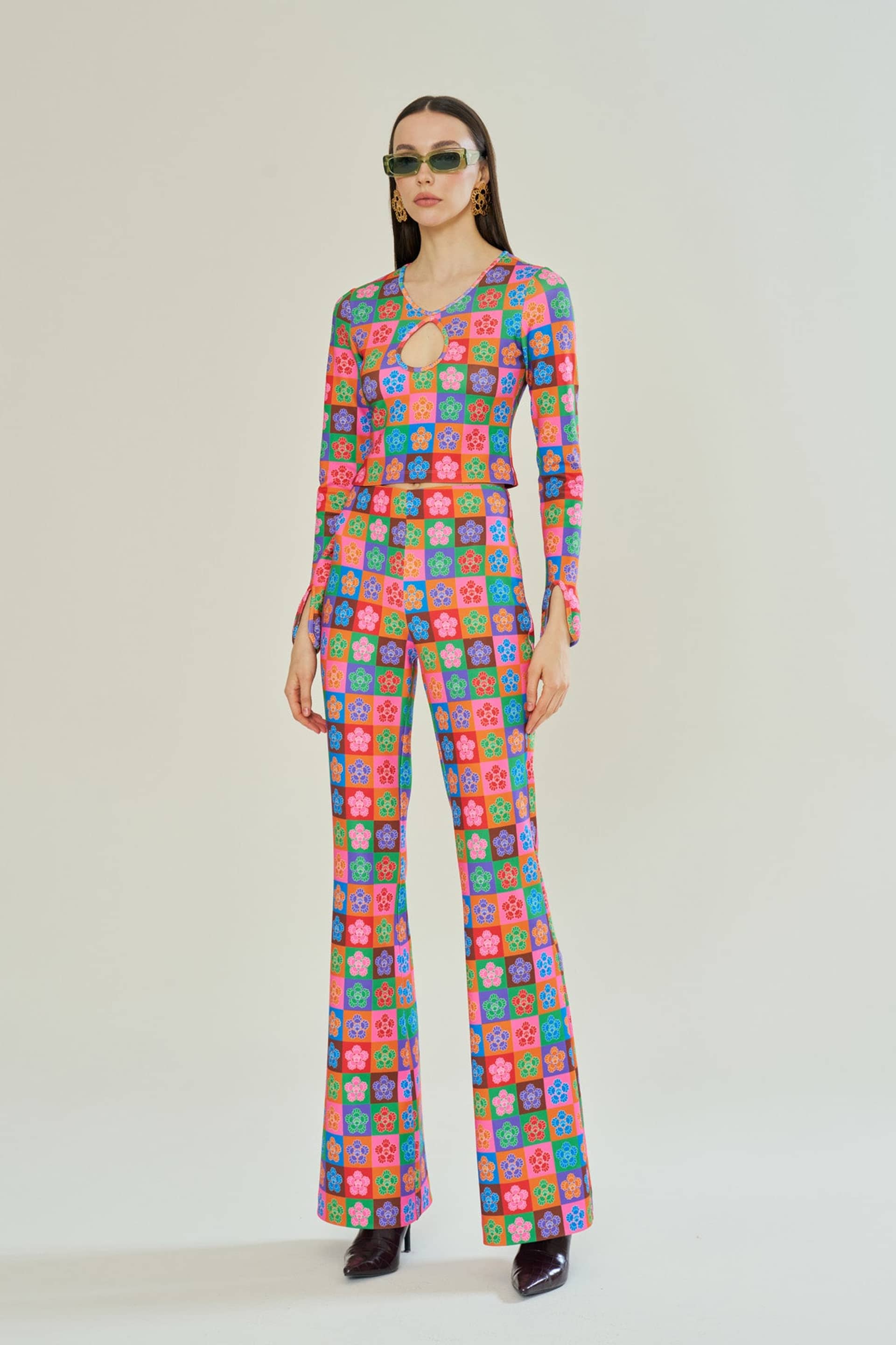 Polychrome Icon Top made by Declara