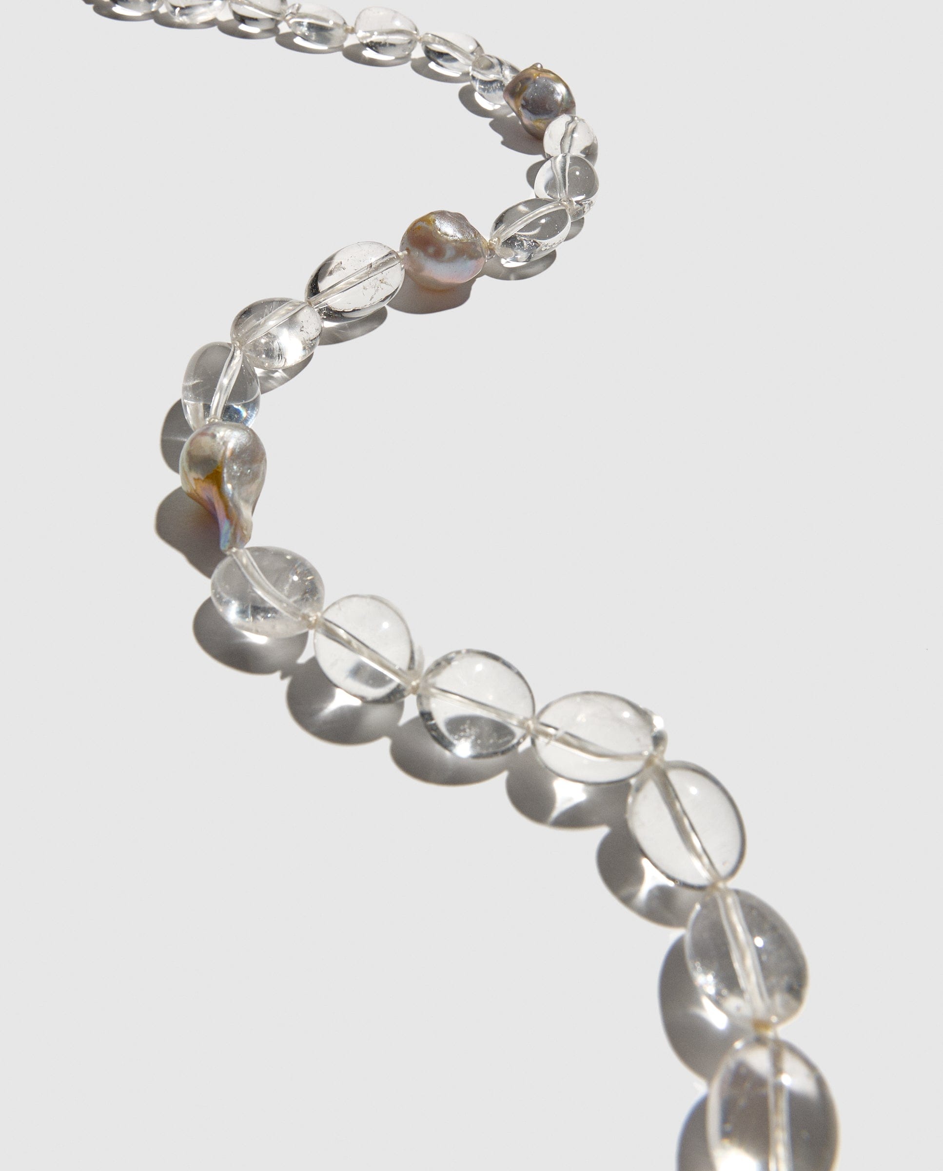 Collar De Cuarzo Transparente Con Perlas Madre made by Phialebel