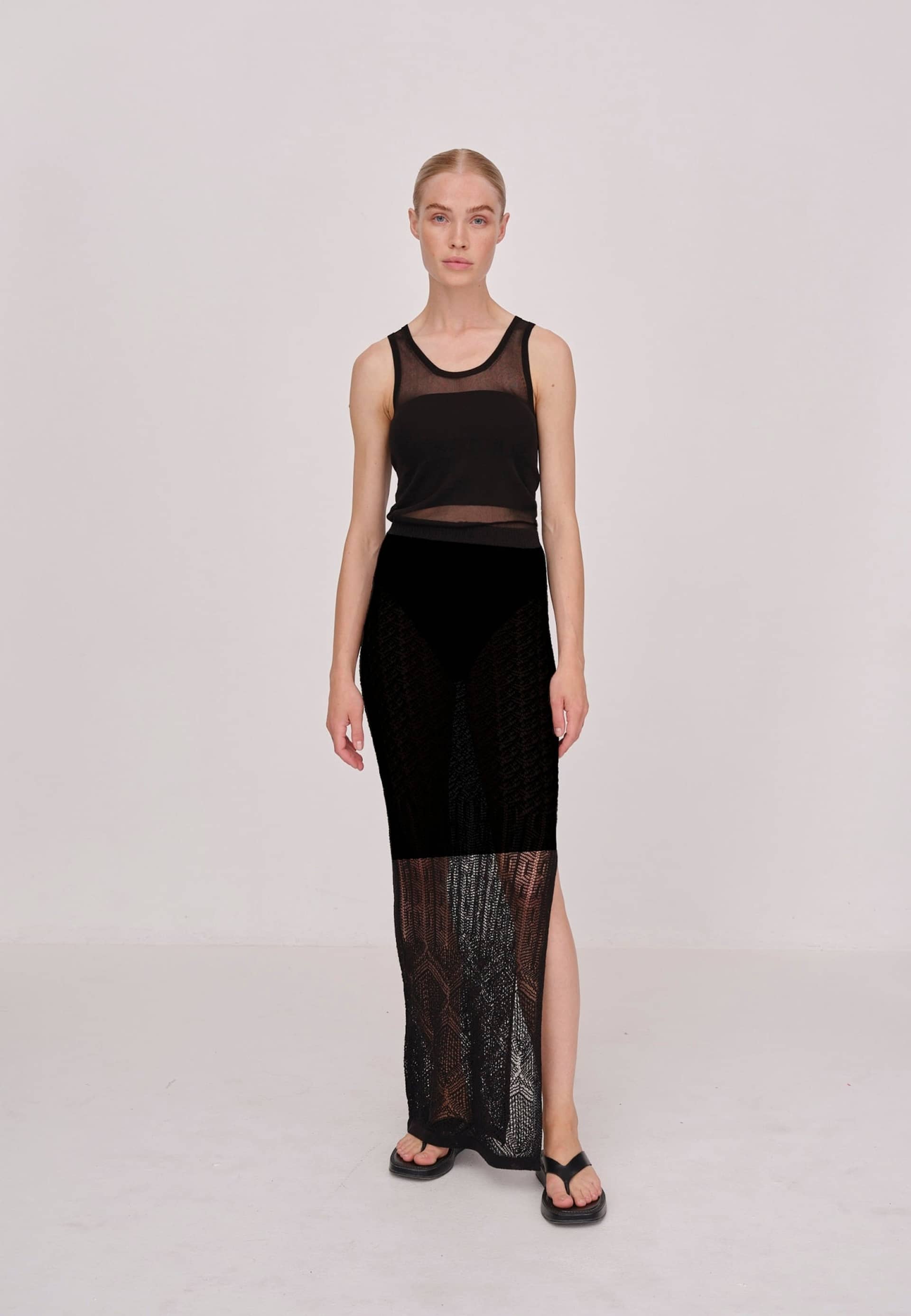 Tobias Knit skirt - Black made by HERSKIND