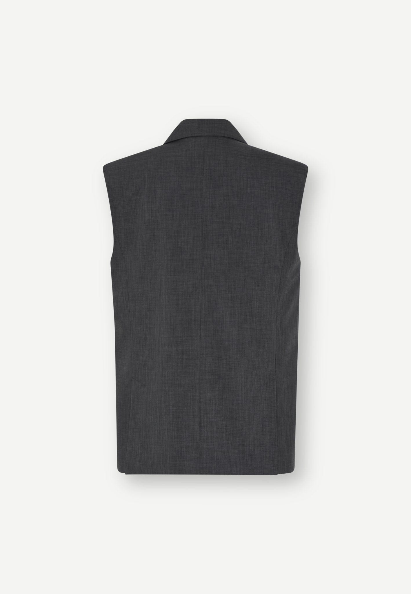 Averill Vest - Ebony made by HERSKIND
