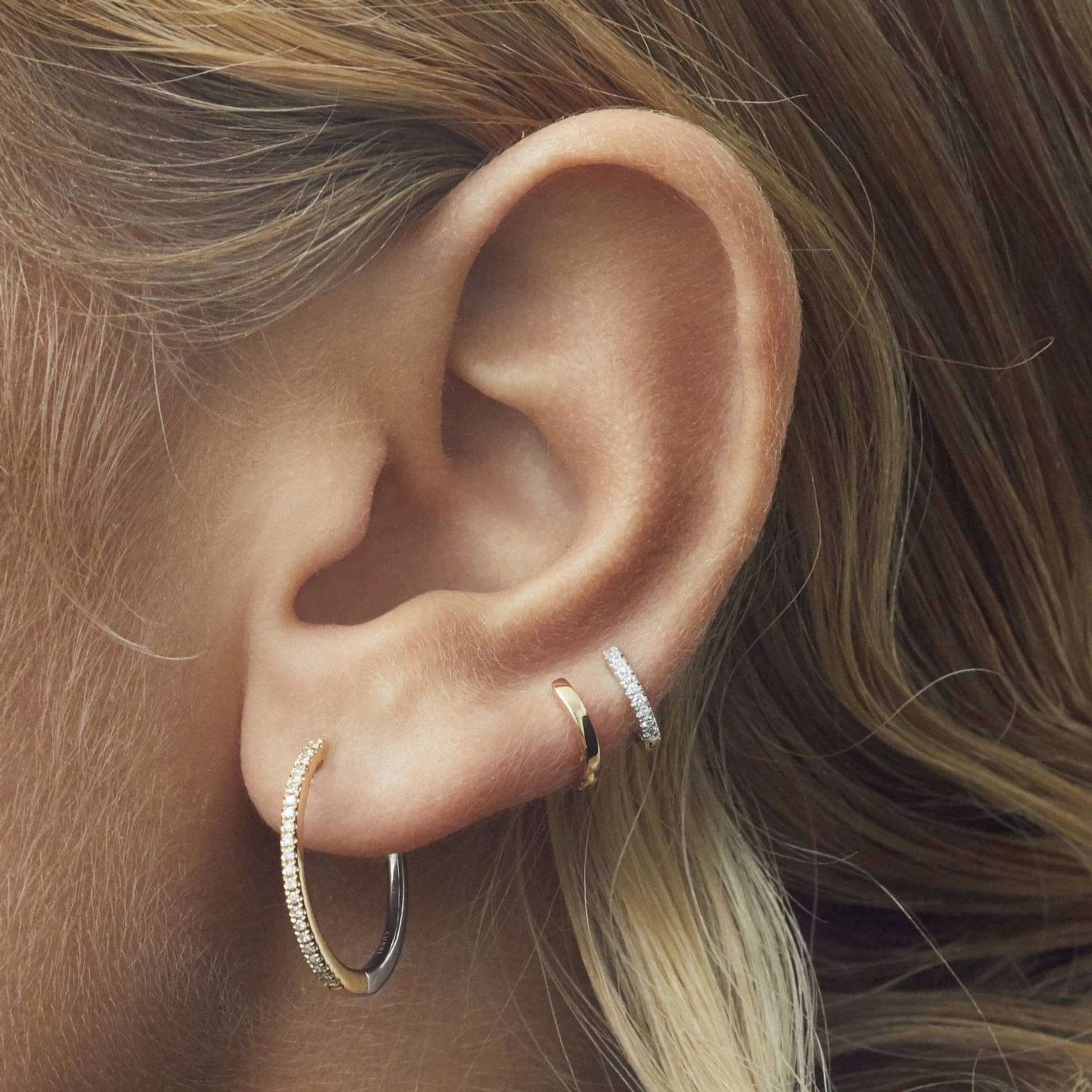 HOOPS WHITE DIAMOND & YELLOW/WHITE GOLD - 20mm made by ENNUI