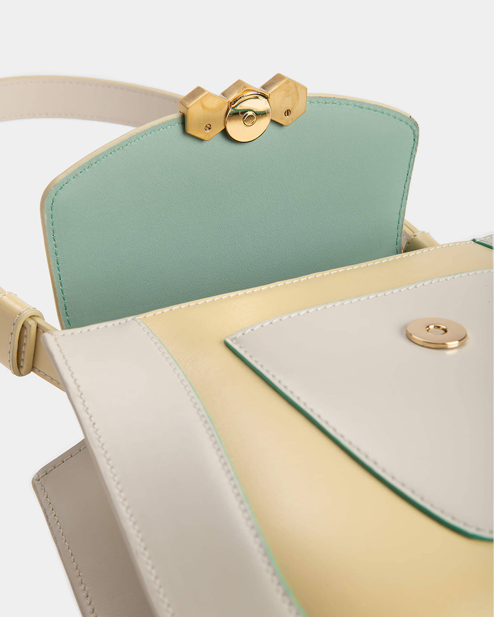 Jill White / Cream in Multi color made by Mietis