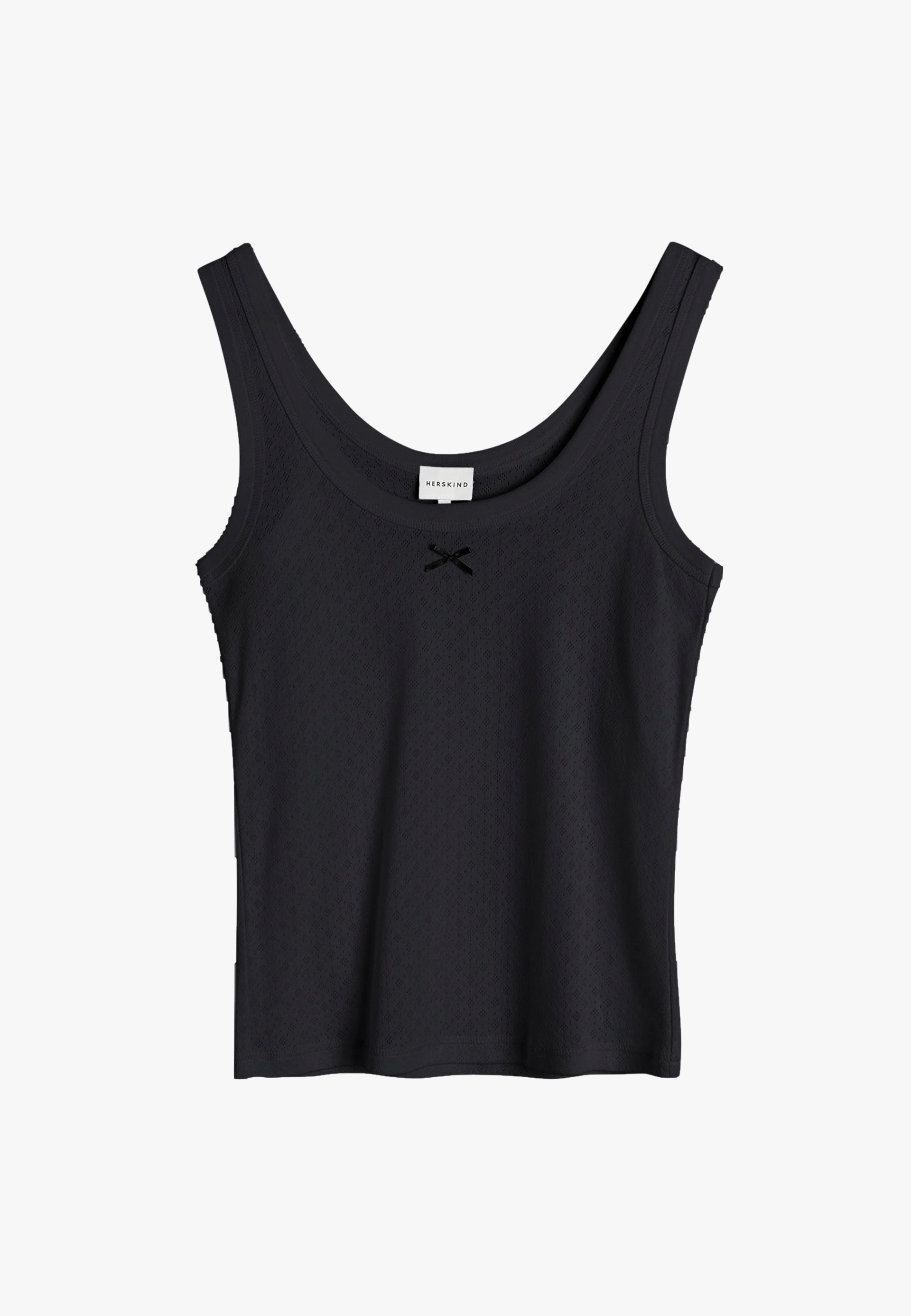 Hunter Top - Black made by HERSKIND