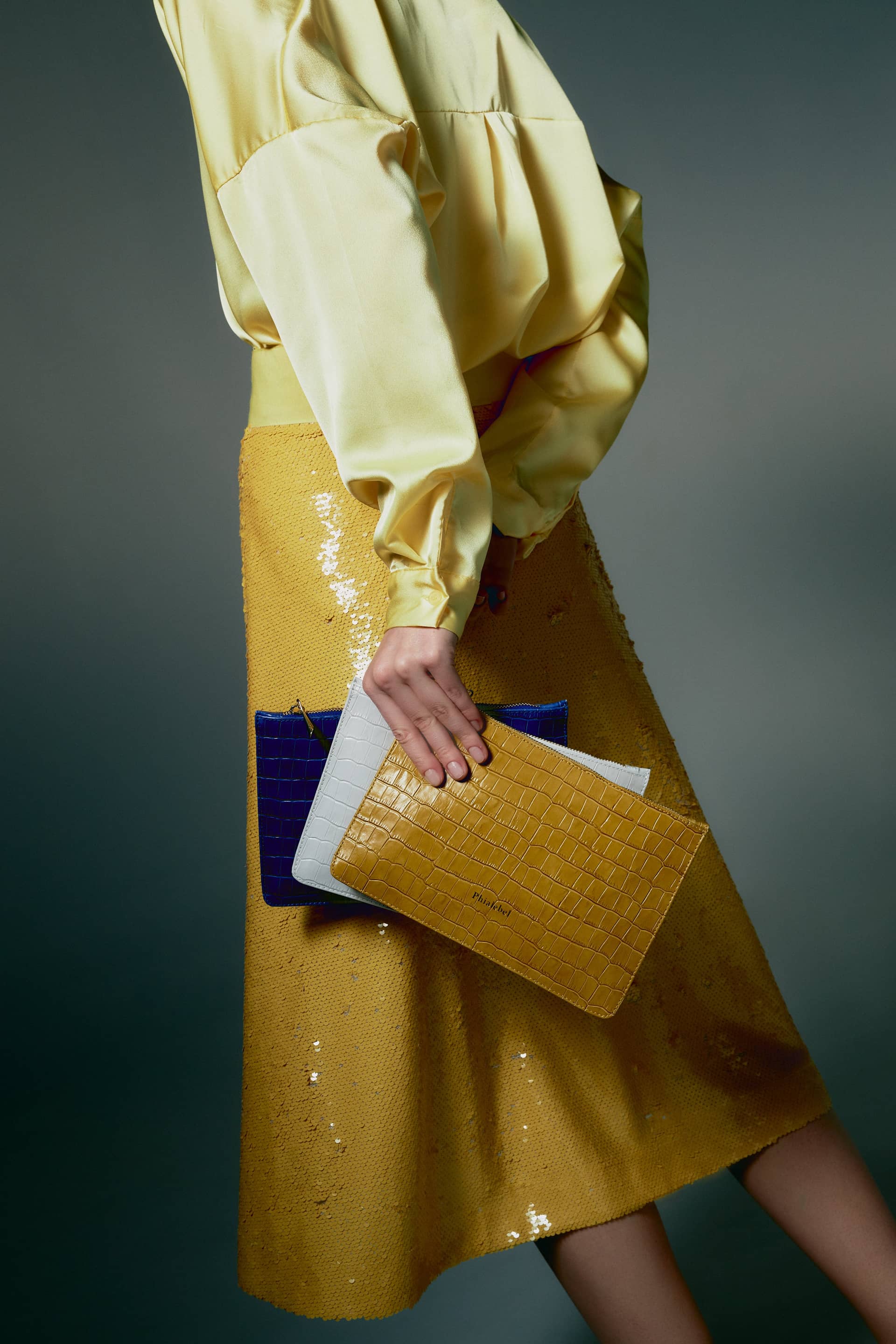 Mustard mini wallet made by Phialebel