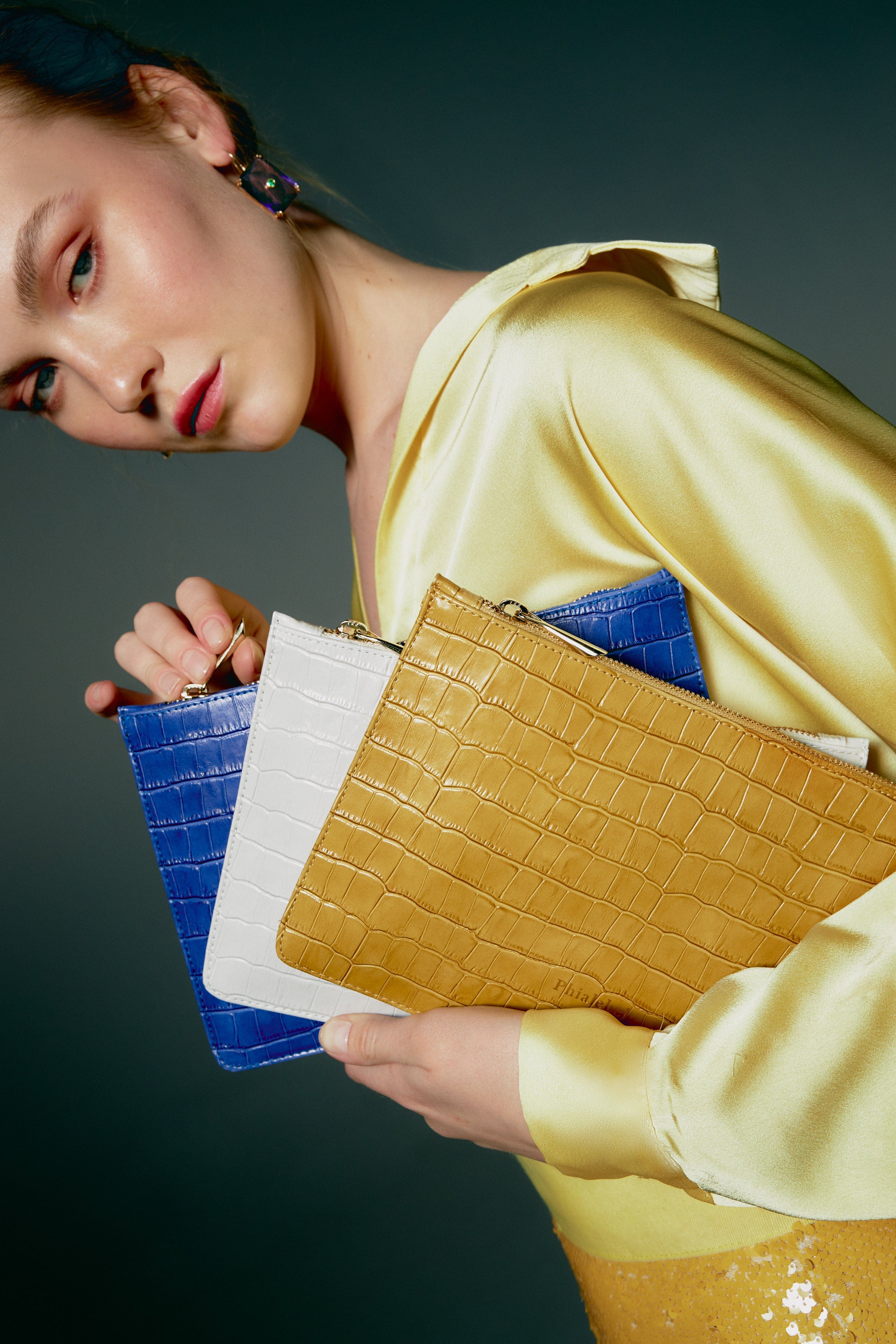 Mustard mini wallet made by Phialebel