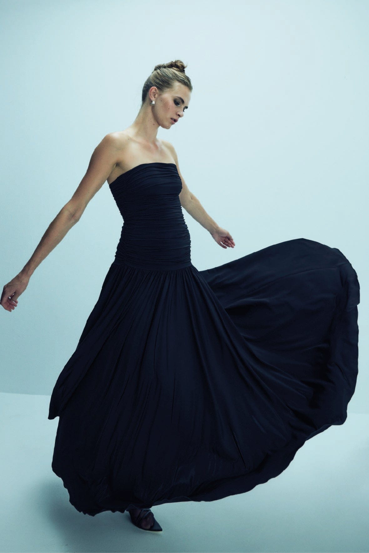 Amber Strapless Jersey Long Dress in Black made by Nazli Ceren
