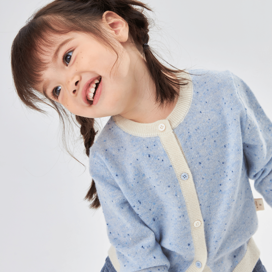 Heirloom Speckle 100% Cashmere Cardigan | Cloud Blue made by CozyU