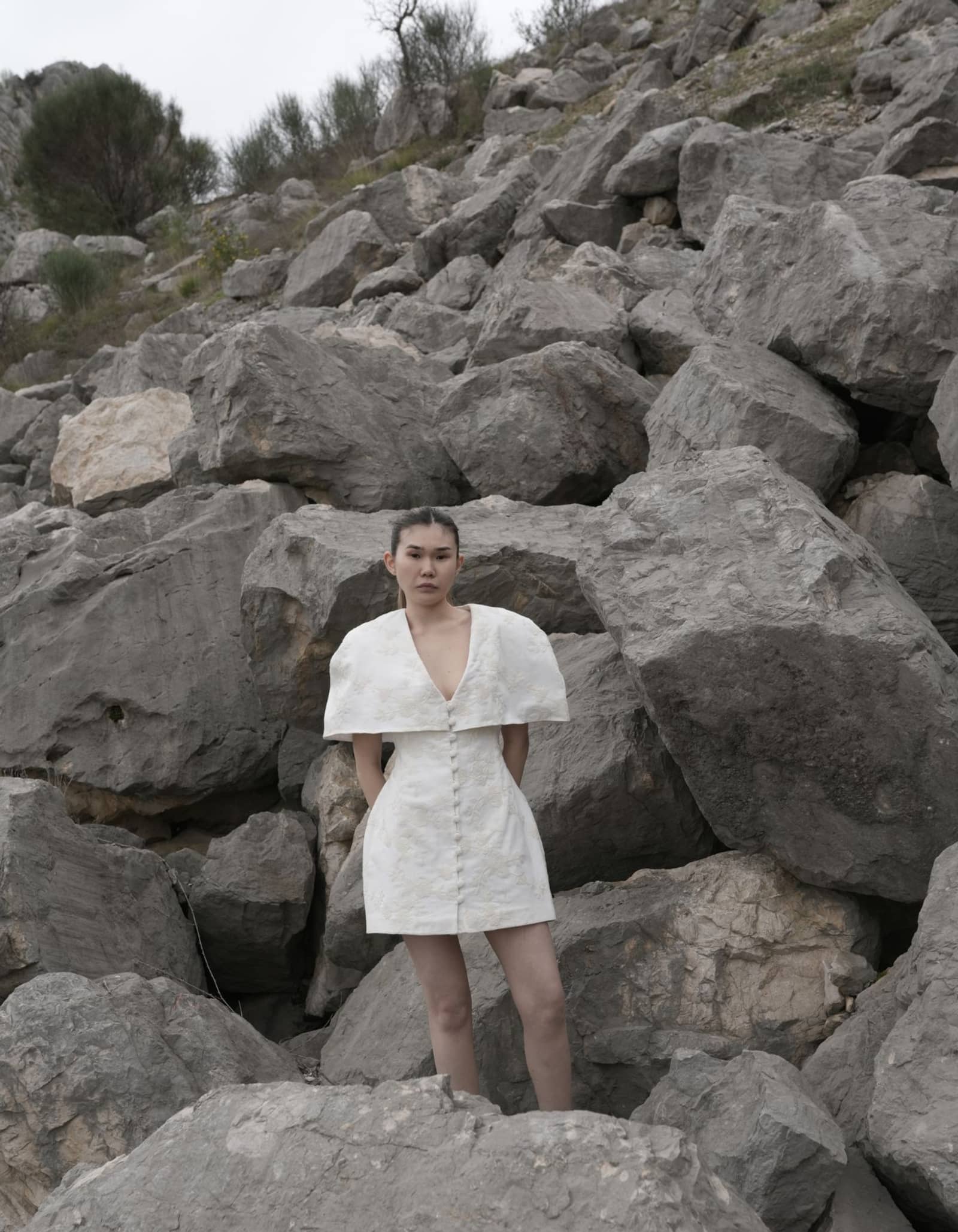 RETE White Linen Dress With Floral Embroidery made by MAET