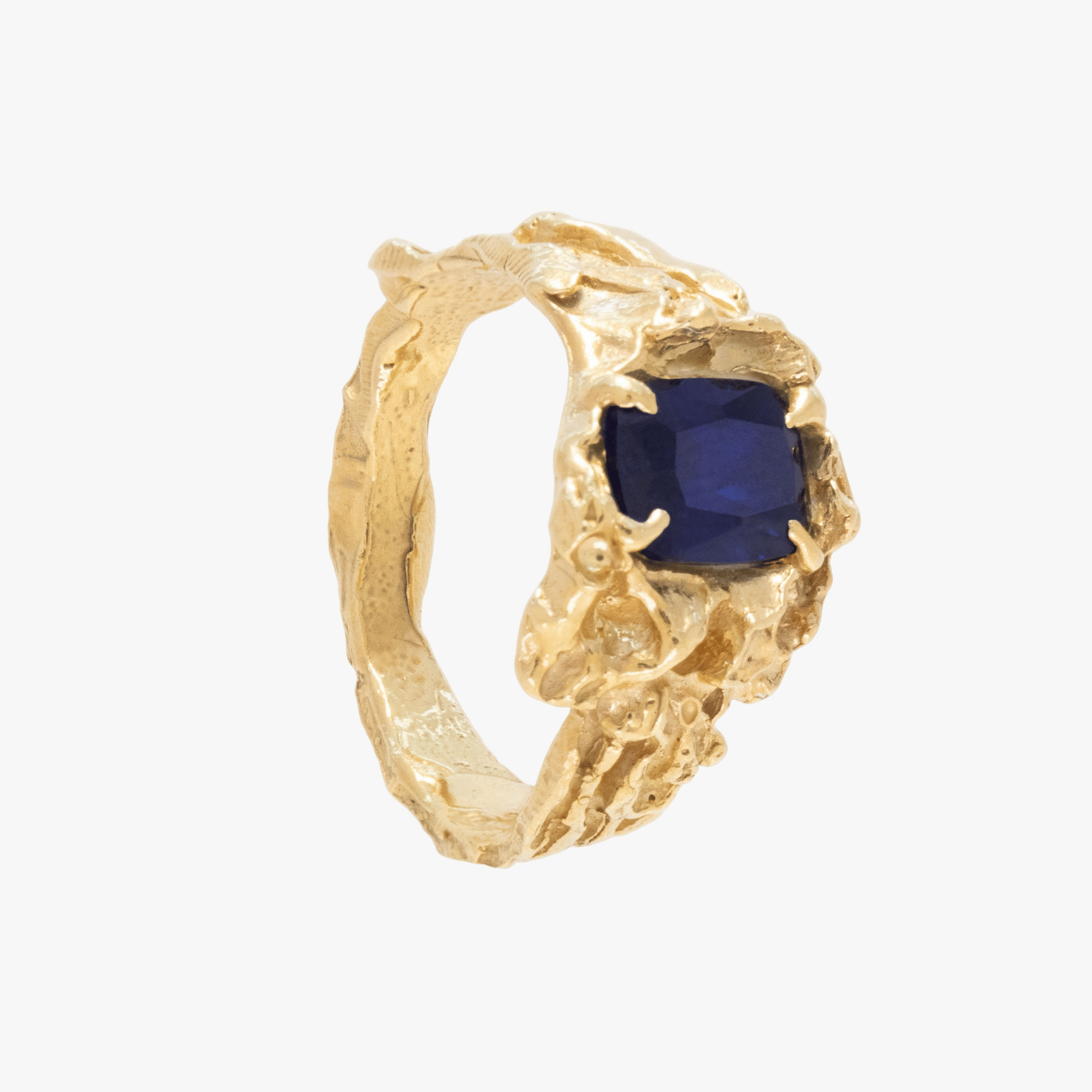 Shimeji Sapphire Ring made by Loveness Lee