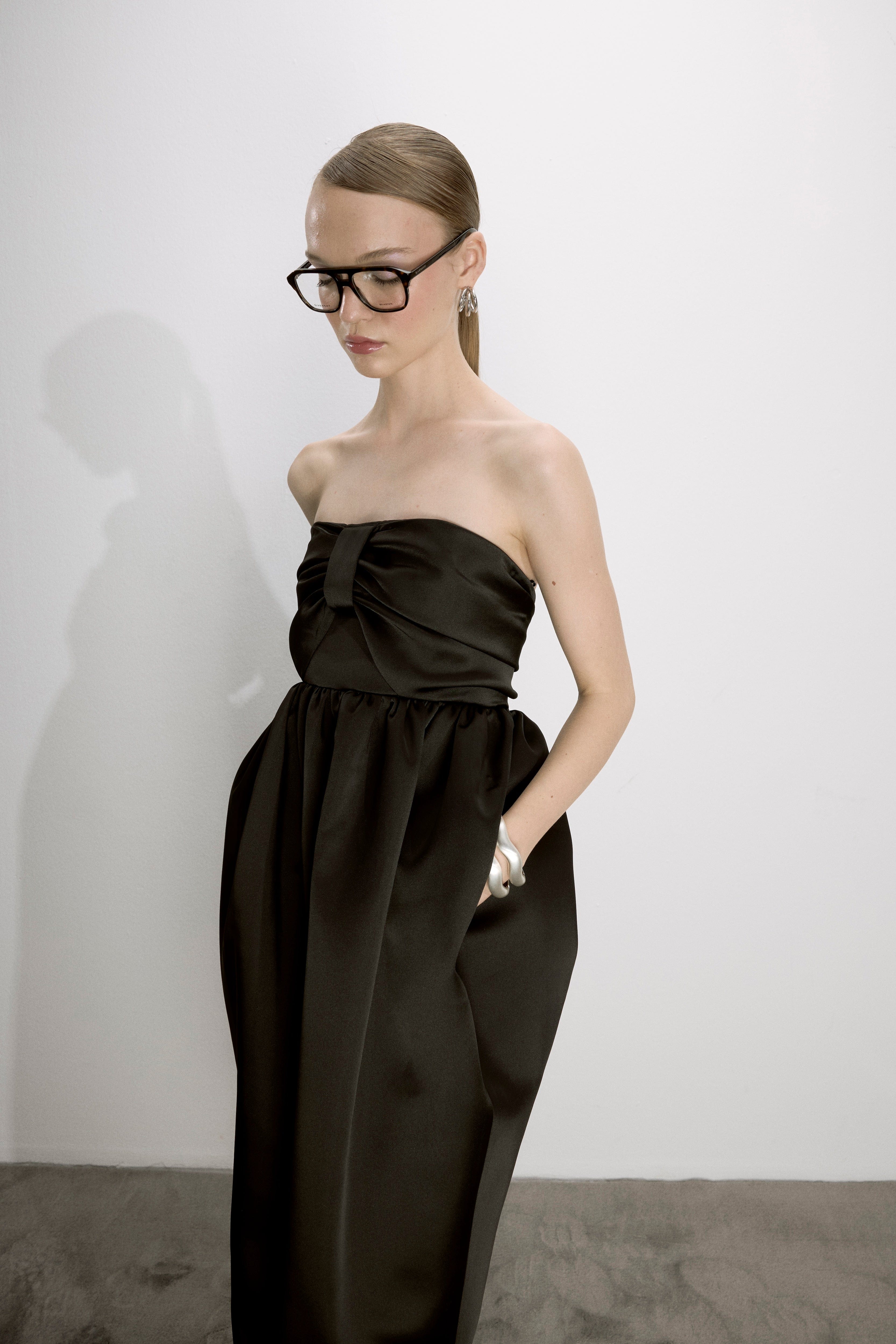 Jeanne Balloon Midi Dress In Black made by Nazli Ceren