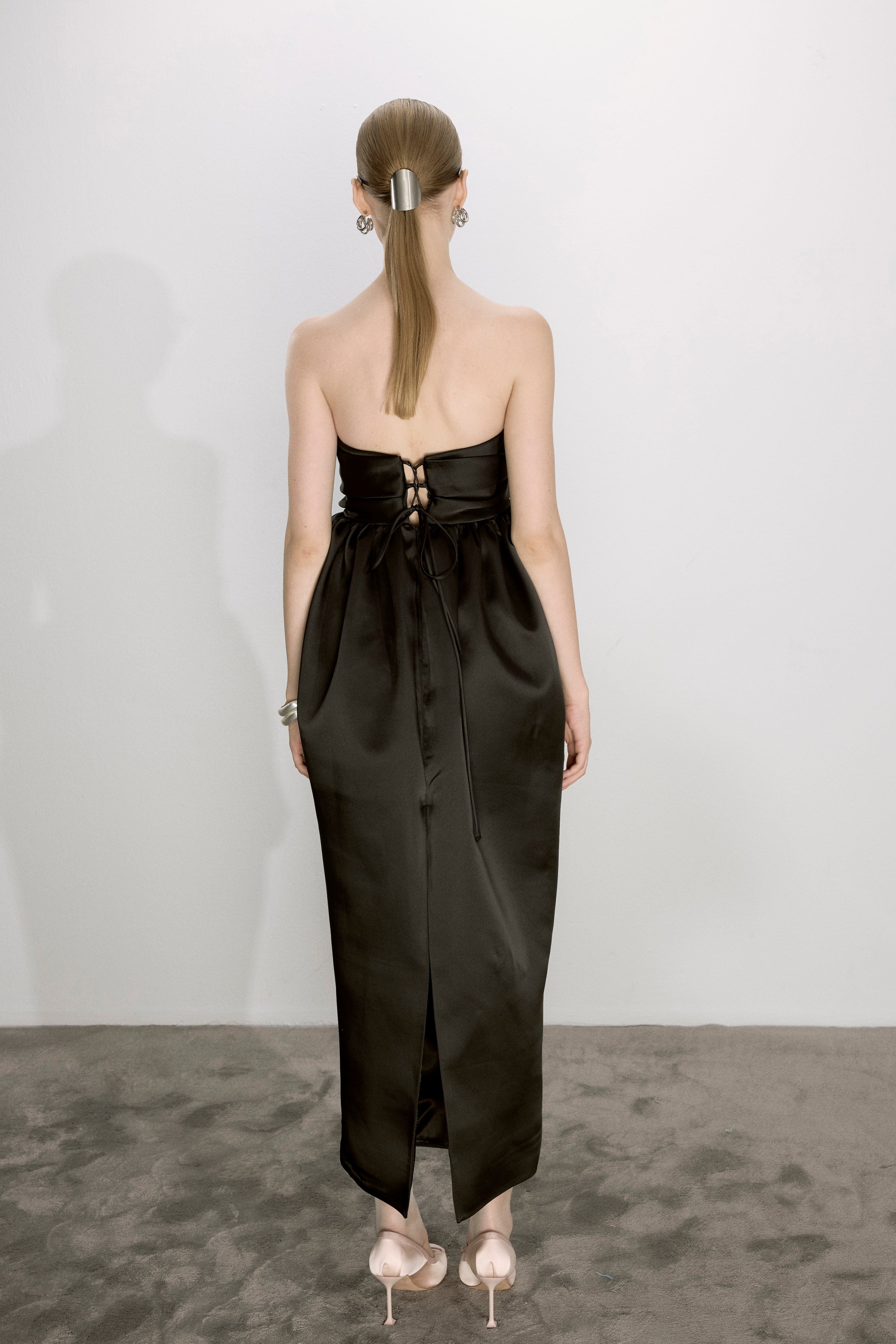 Jeanne Balloon Midi Dress In Black made by Nazli Ceren